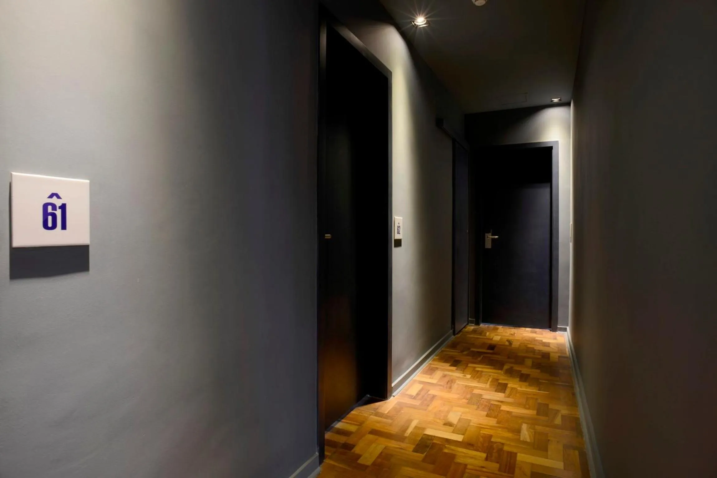 Facade/entrance in Bê Hotel