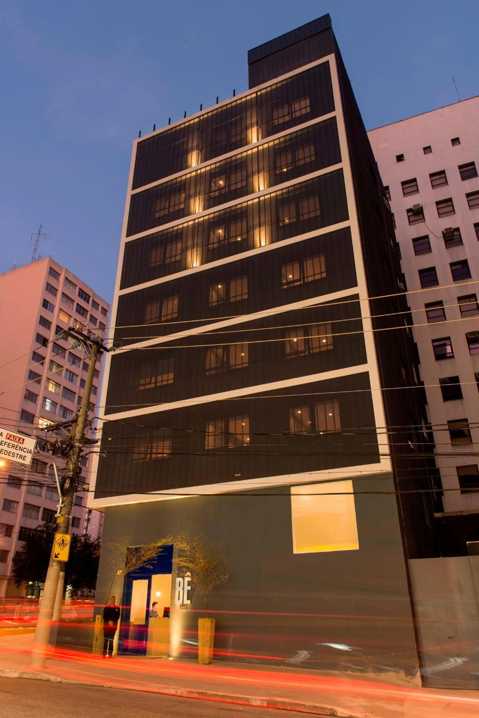 Facade/entrance in Bê Hotel