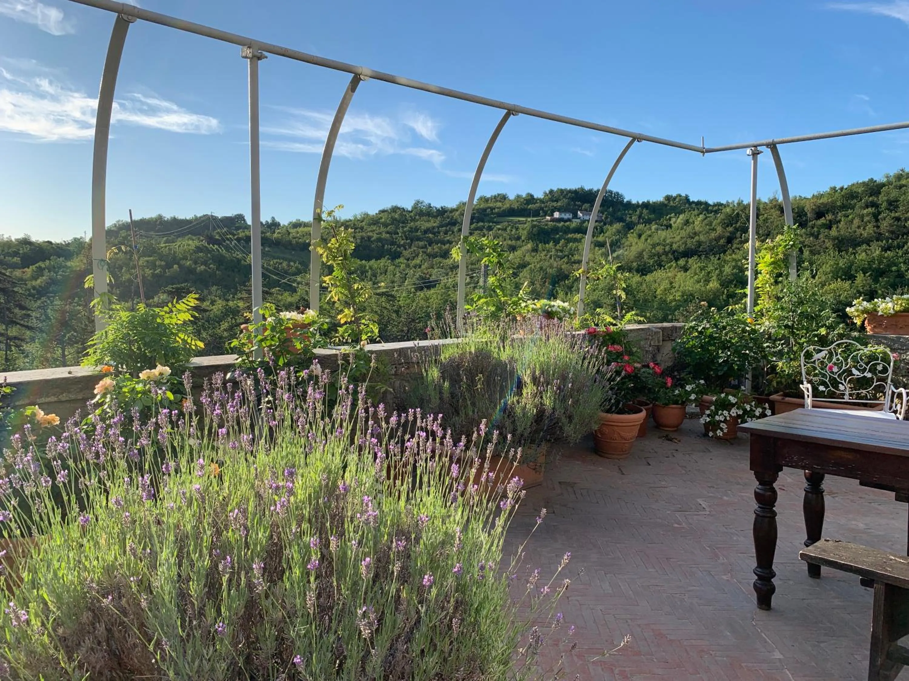 Spring in Torre del Barbagianni - Castello di Gropparello