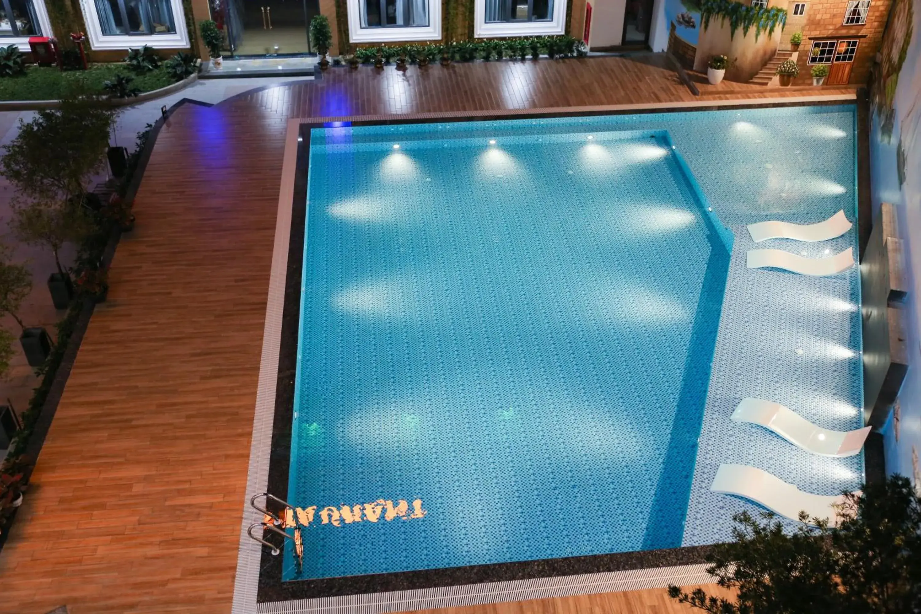 Swimming pool in Phú Long Tam Kỳ Hotel & Restaurant Swimming pool in Phú Long Tam Kỳ Hotel & Restaurant