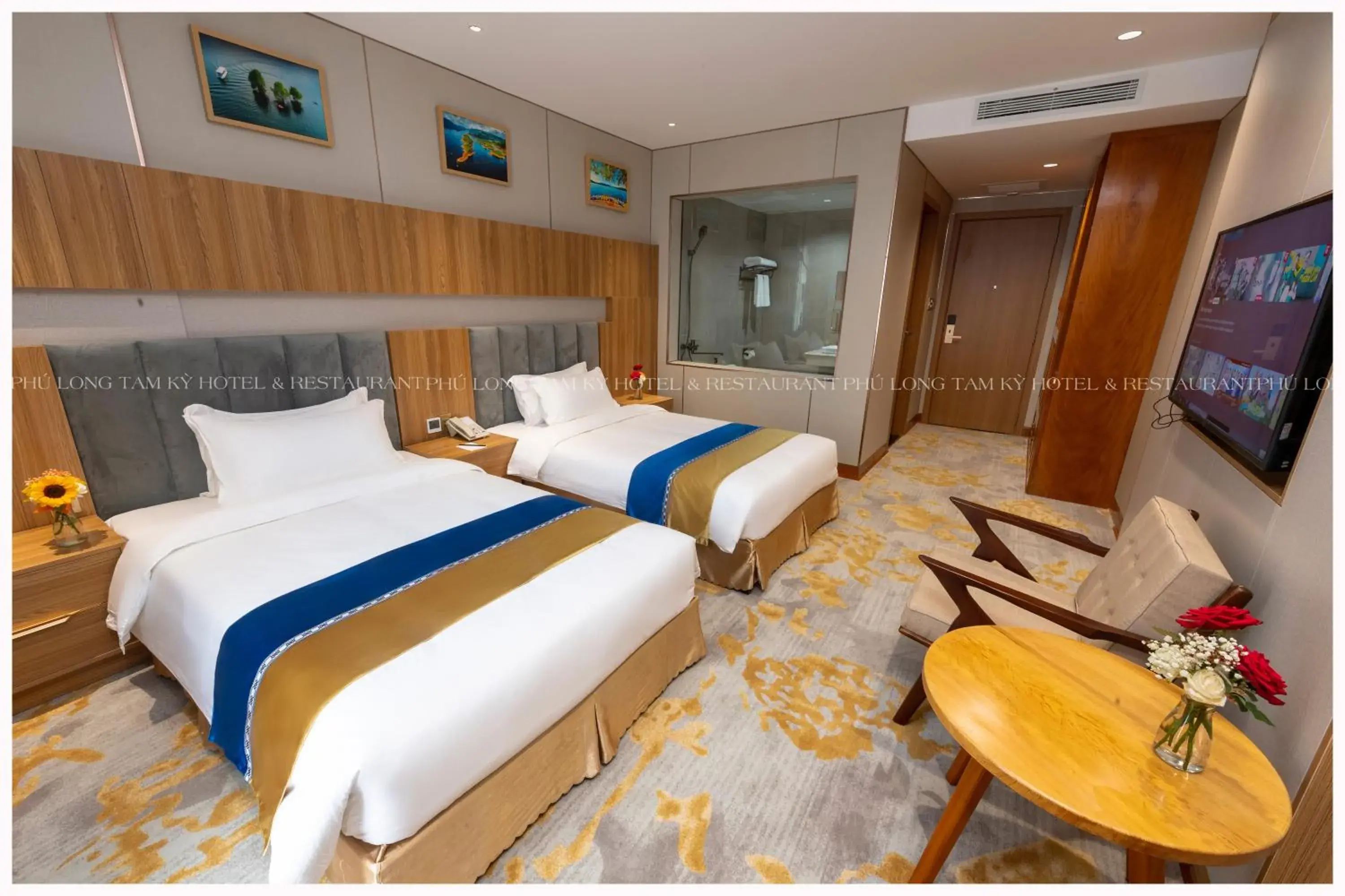 Photo of the whole room, Bed in Phú Long Tam Kỳ Hotel & Restaurant Photo of the whole room, Bed in Phú Long Tam Kỳ Hotel & Restaurant