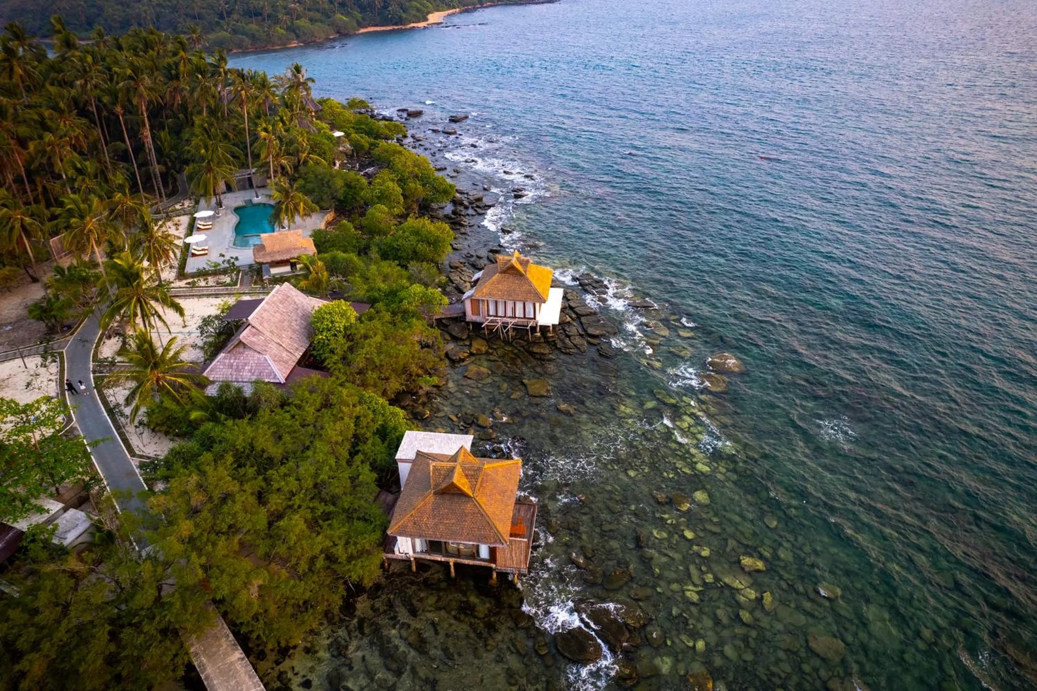 Bird's eye view in Full Moon Private Island