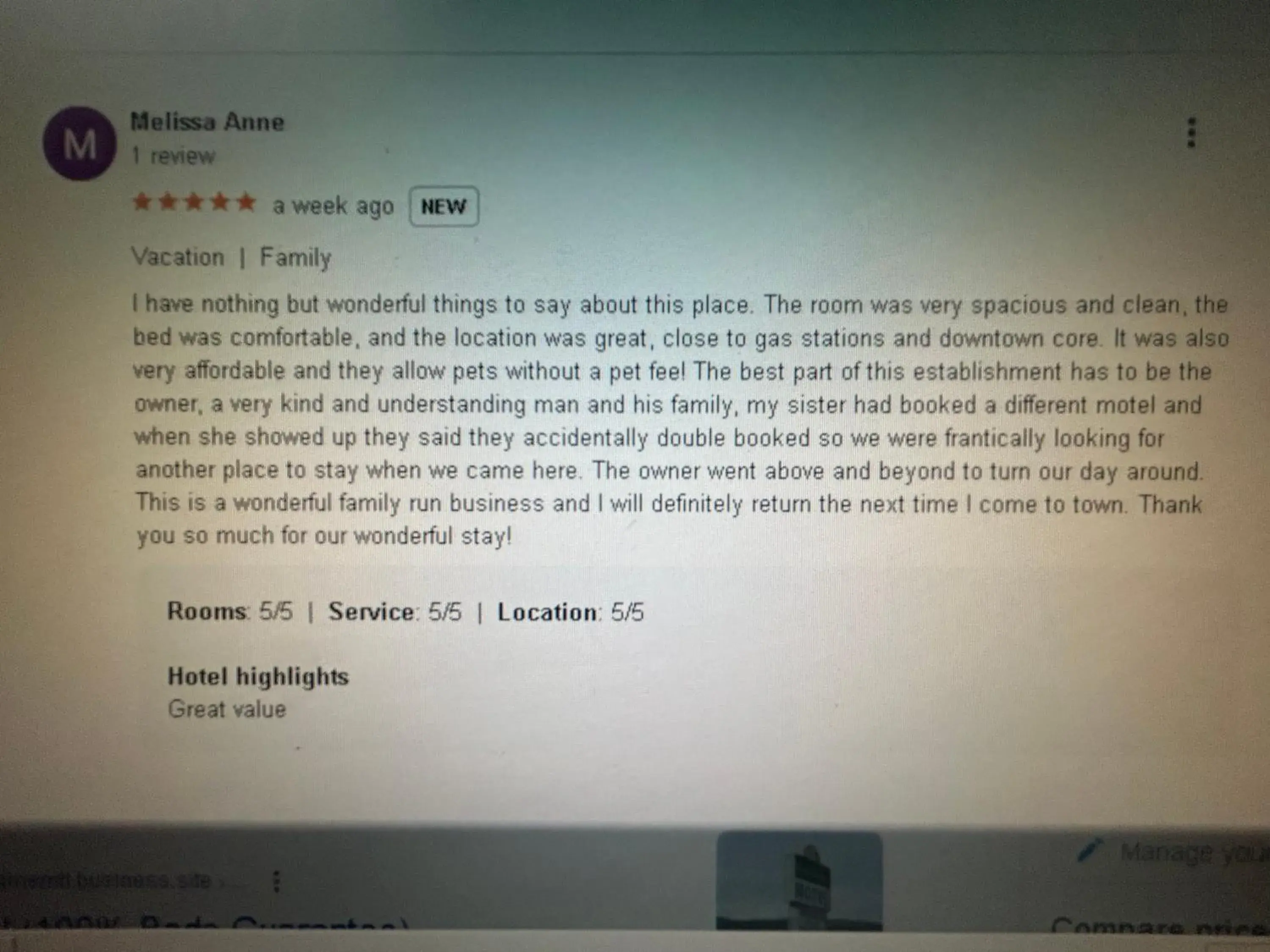 Deluxe Double Room in Road Runner Motel Merritt BC Deluxe Double Room in Road Runner Motel Merritt BC