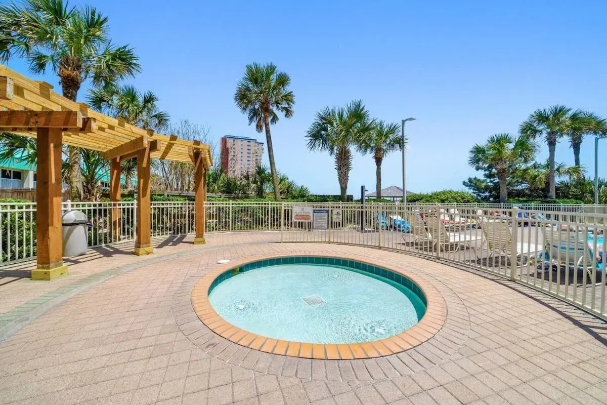 Swimming Pool in Pelican Beach Resort by ResortQuest