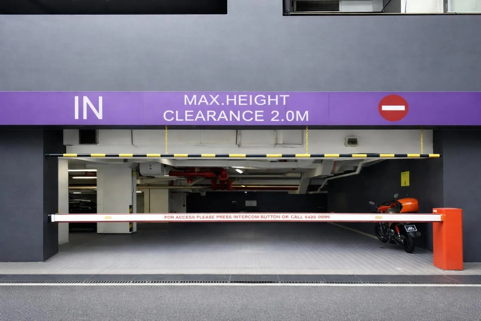 Amrise Hotel Kitchener, Check In 9PM, Check Out 8AM