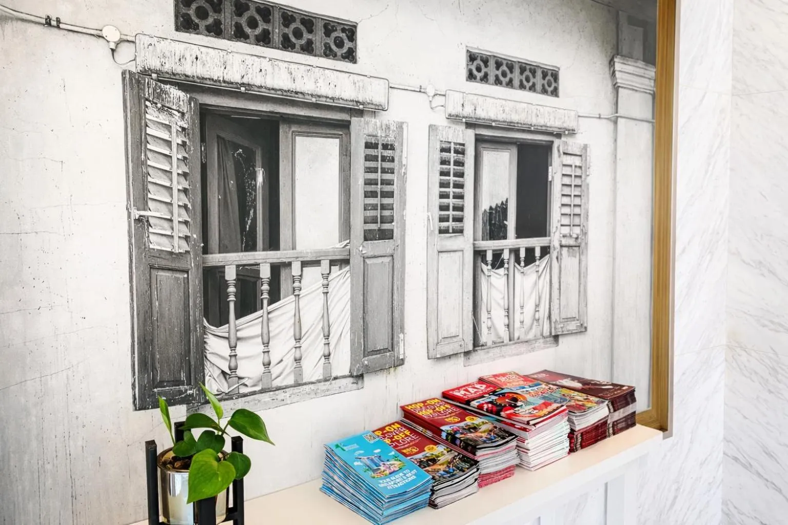 Amrise Hotel Kitchener, Check In 9PM, Check Out 8AM