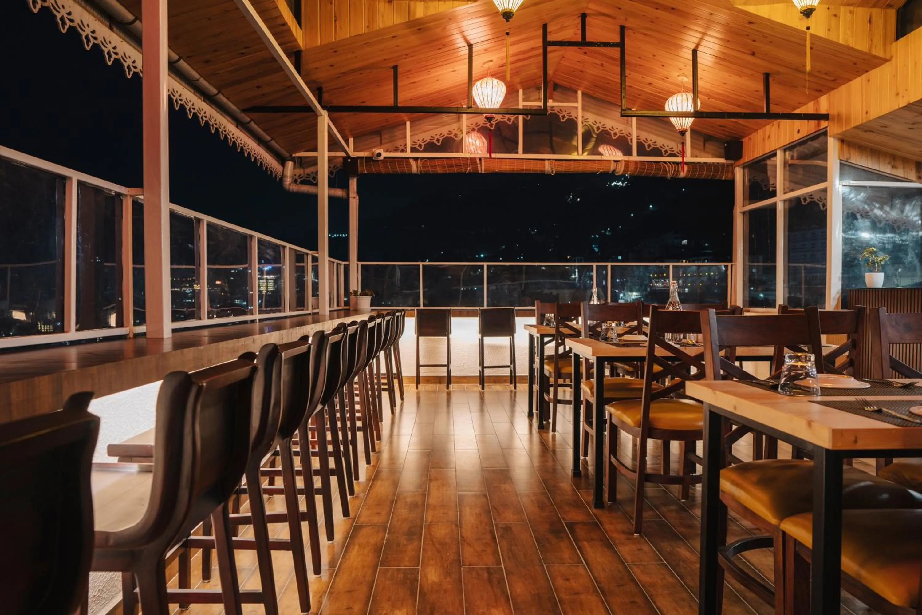 Restaurant/places to eat in Zip By Spree Hotels Gangtok