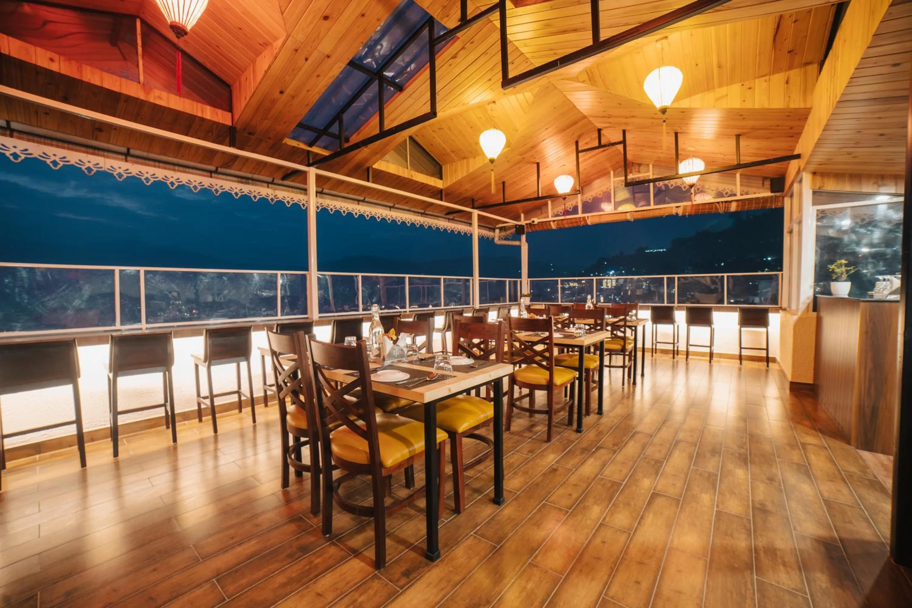 Restaurant/places to eat in Zip By Spree Hotels Gangtok