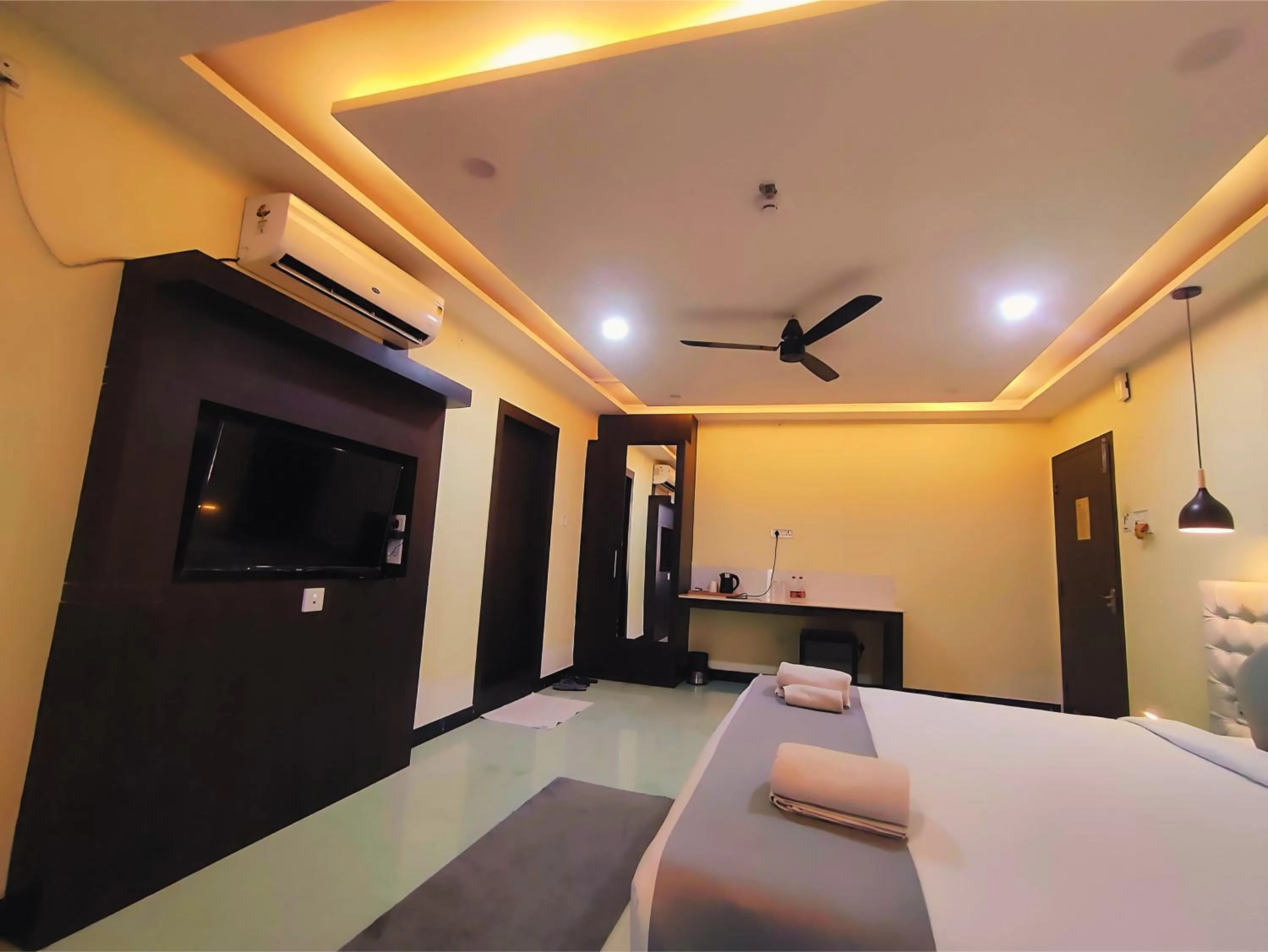 Bed in HOTEL PAPILIO