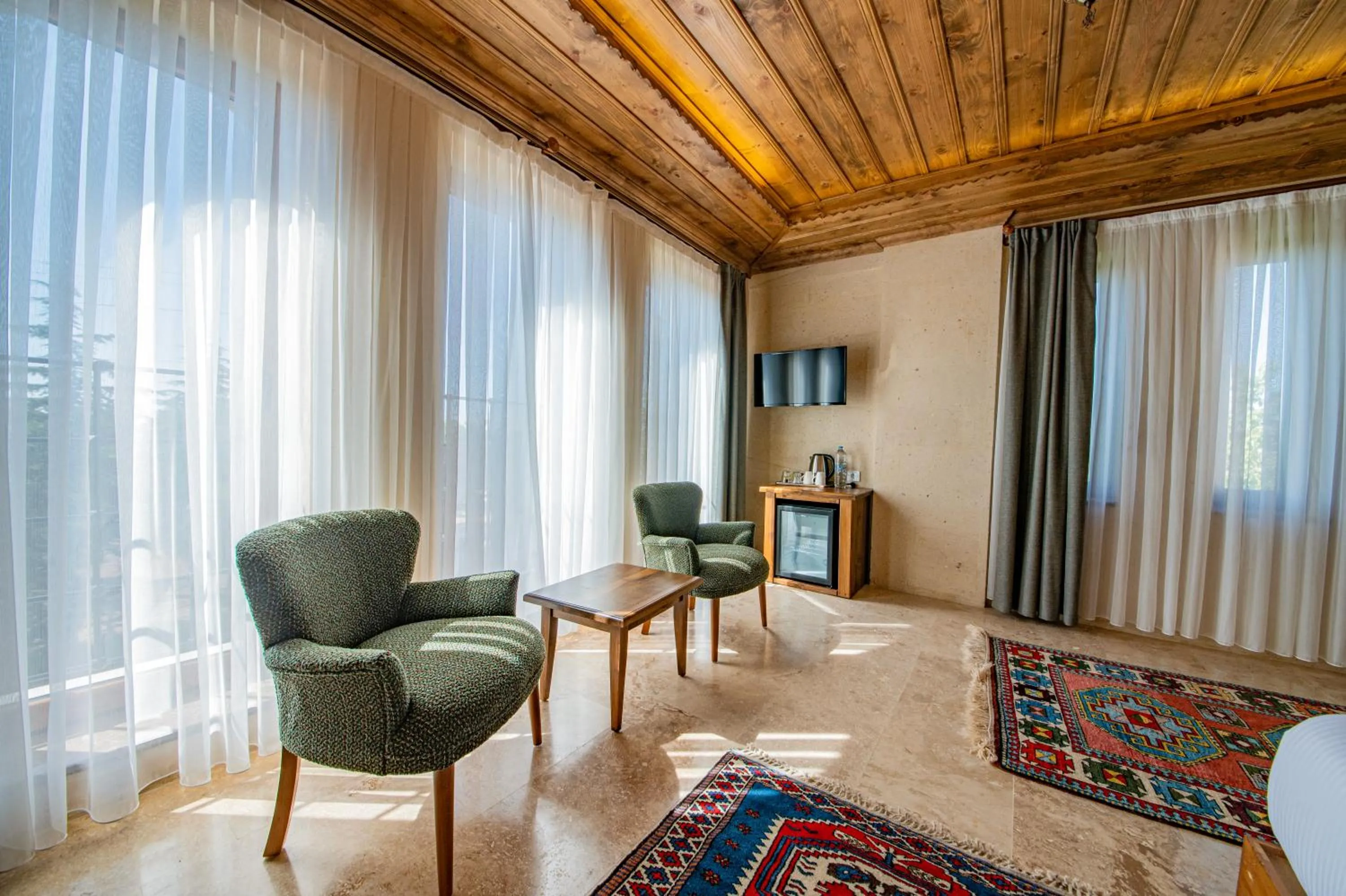 Seating area in Remus Romulus Cappadocia