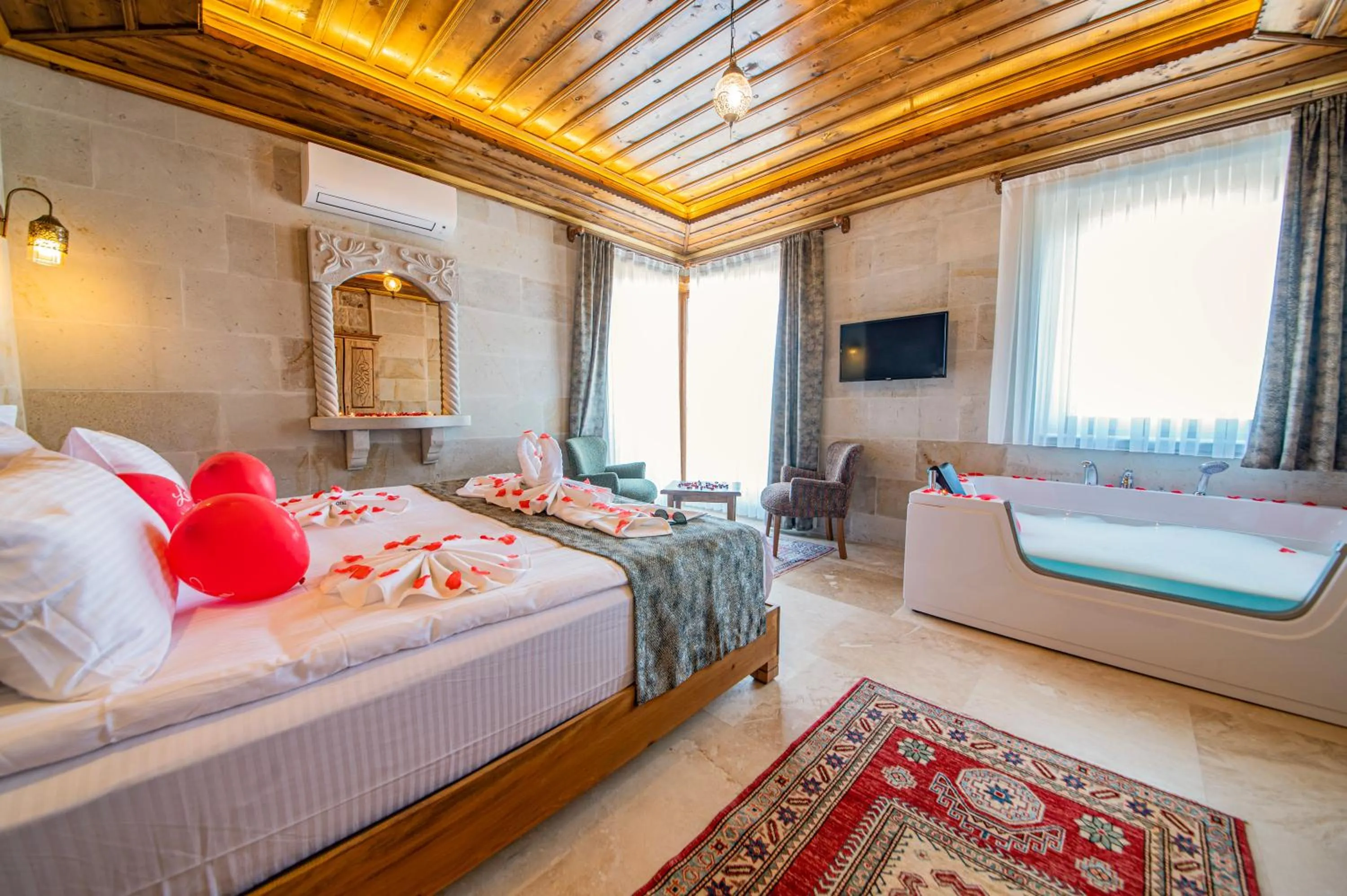 Bed in Remus Romulus Cappadocia