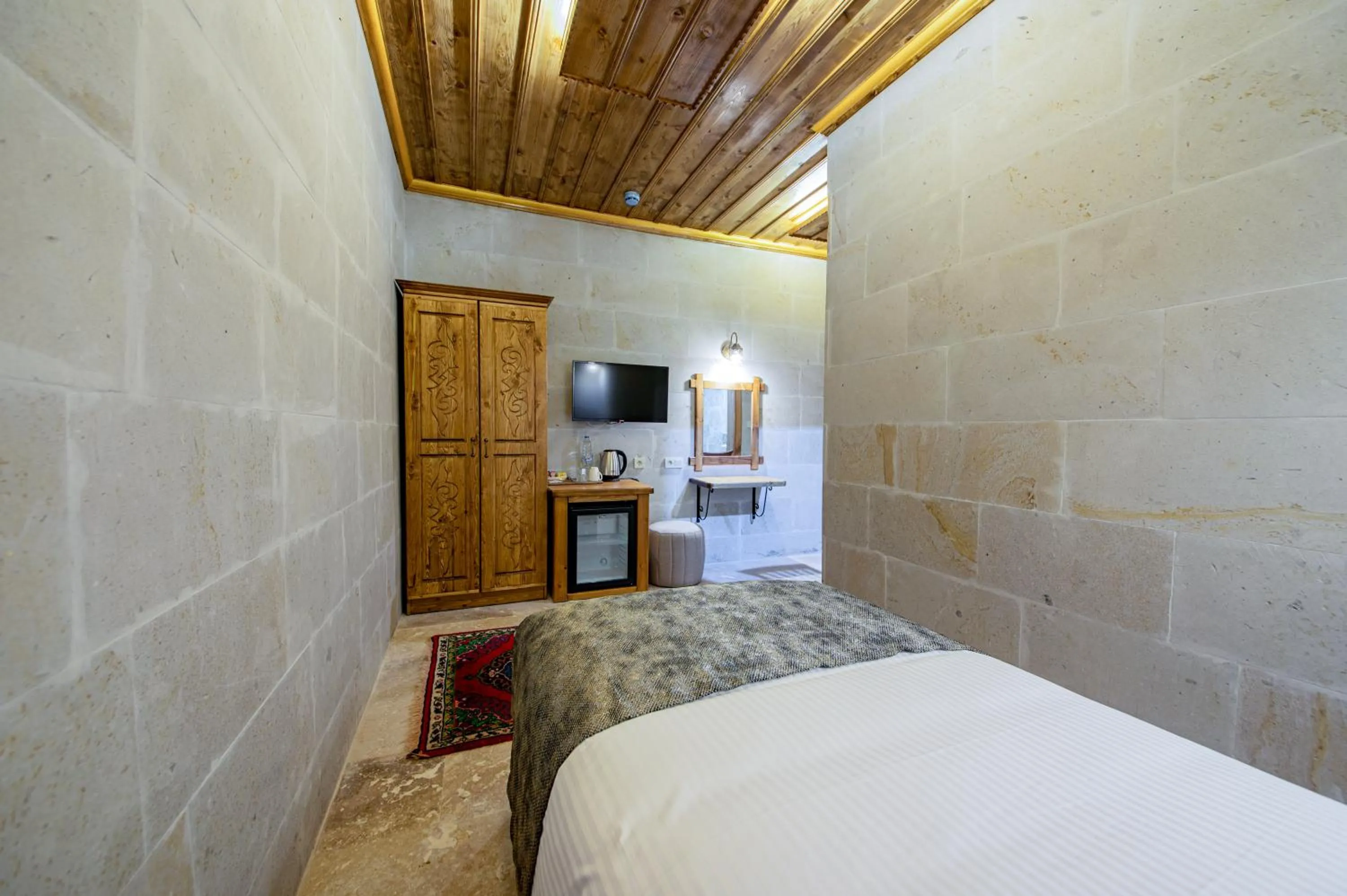 Photo of the whole room, Bed in Remus Romulus Cappadocia