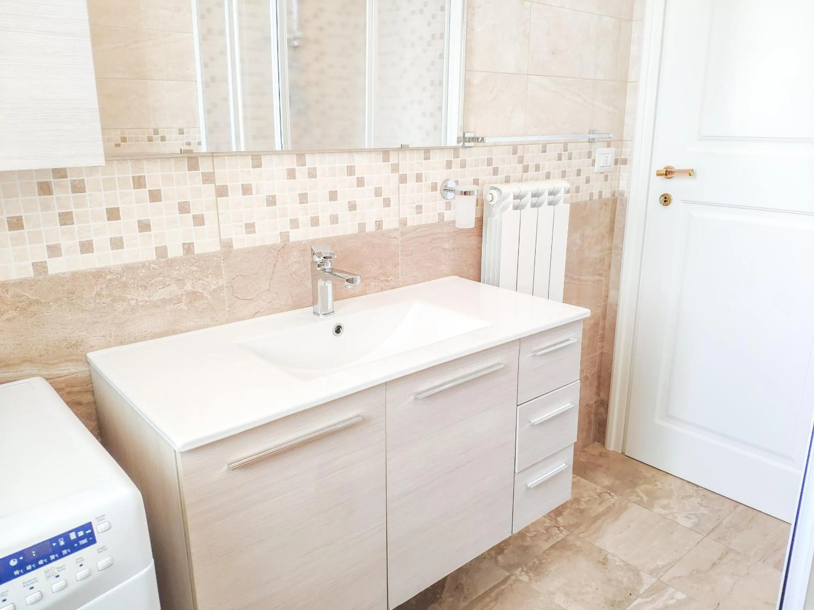 Bathroom in Homiday - Residence Mykonos