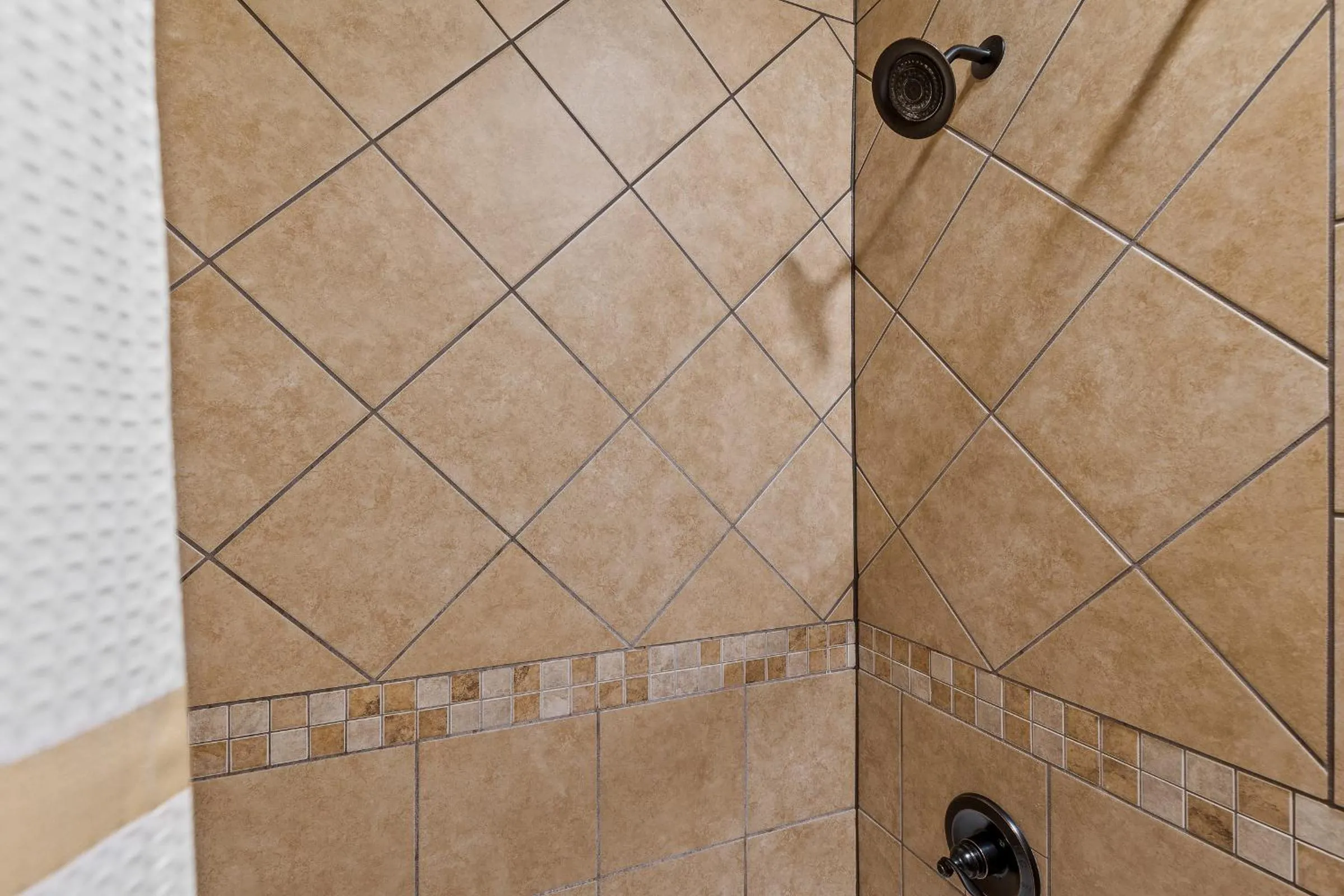 Bathroom in Trapper's Rendezvous