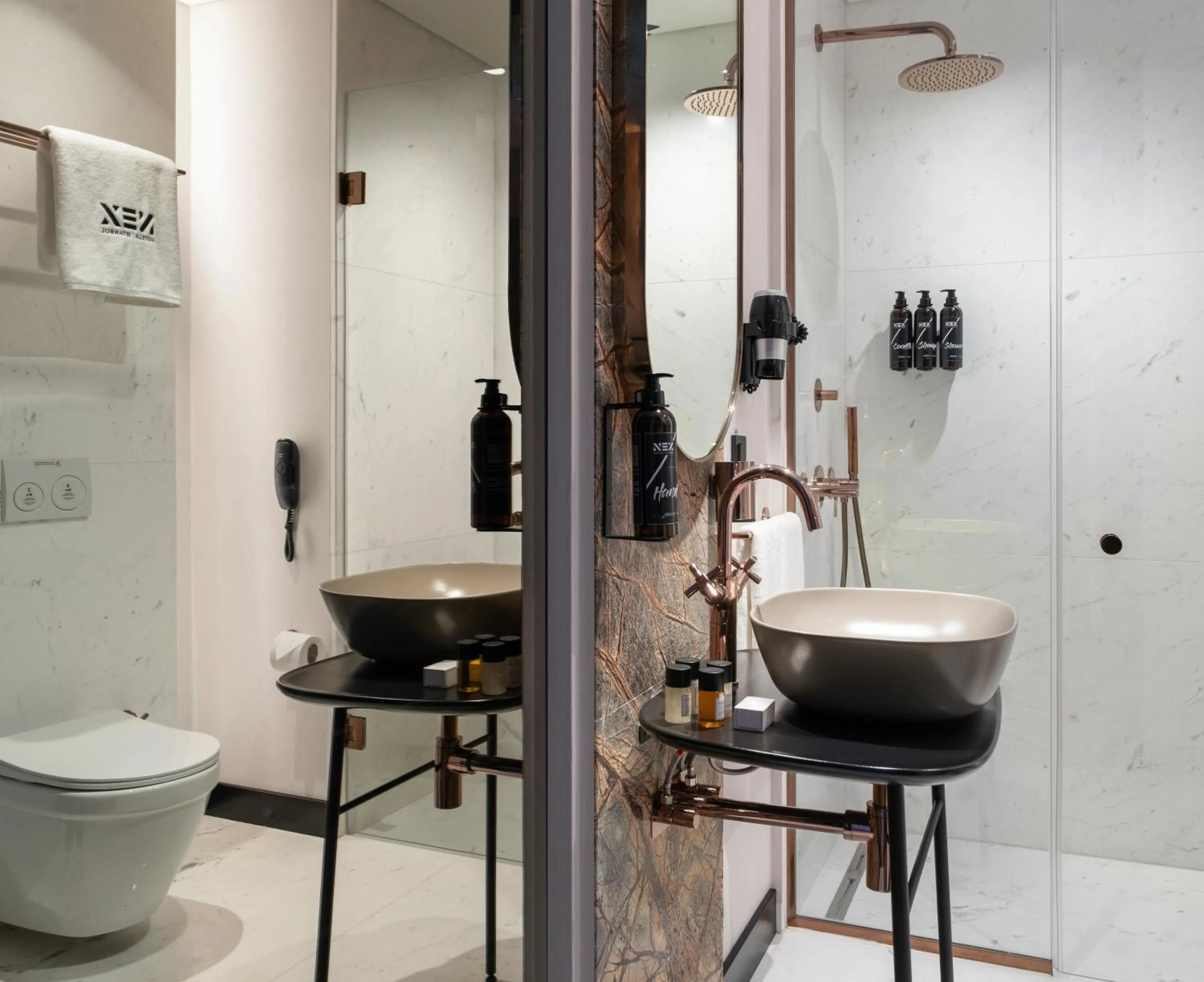 Shower in Nex Hotel & Spa Istanbul