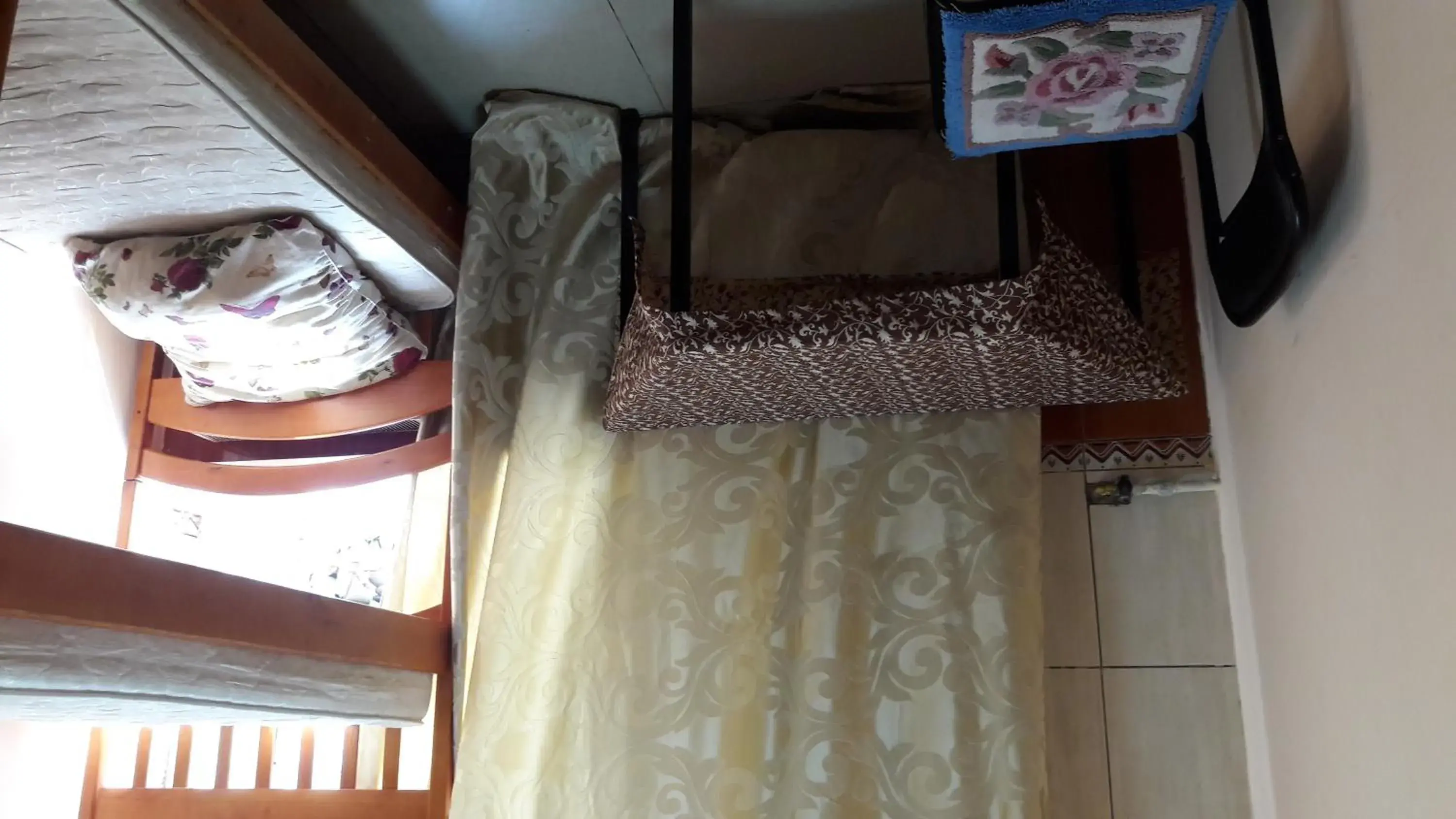 Double Room in Hostel Teremok Double Room in Hostel Teremok