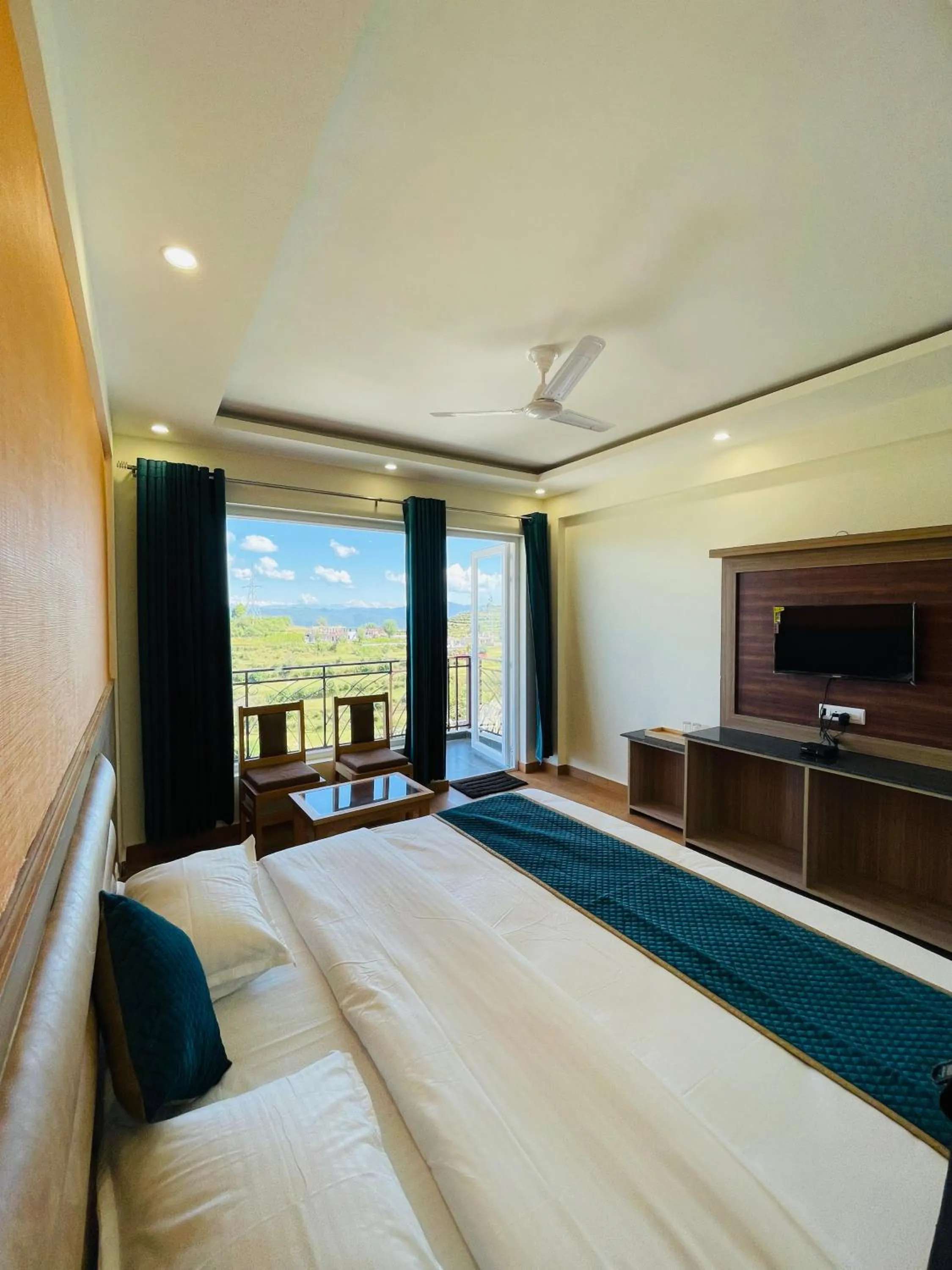 Bed in Hotel Colonels Paradise