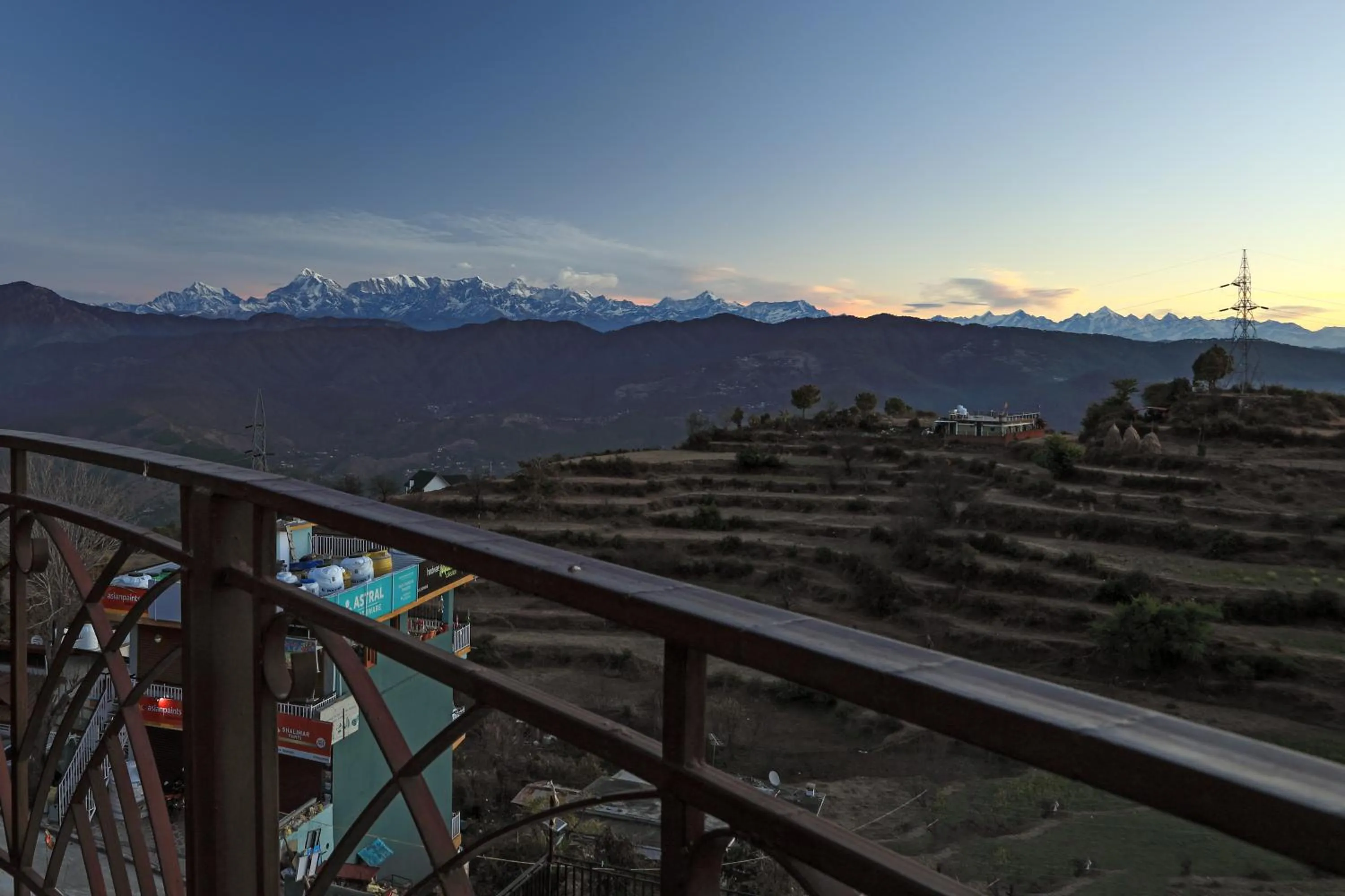 Hotel Colonels Paradise