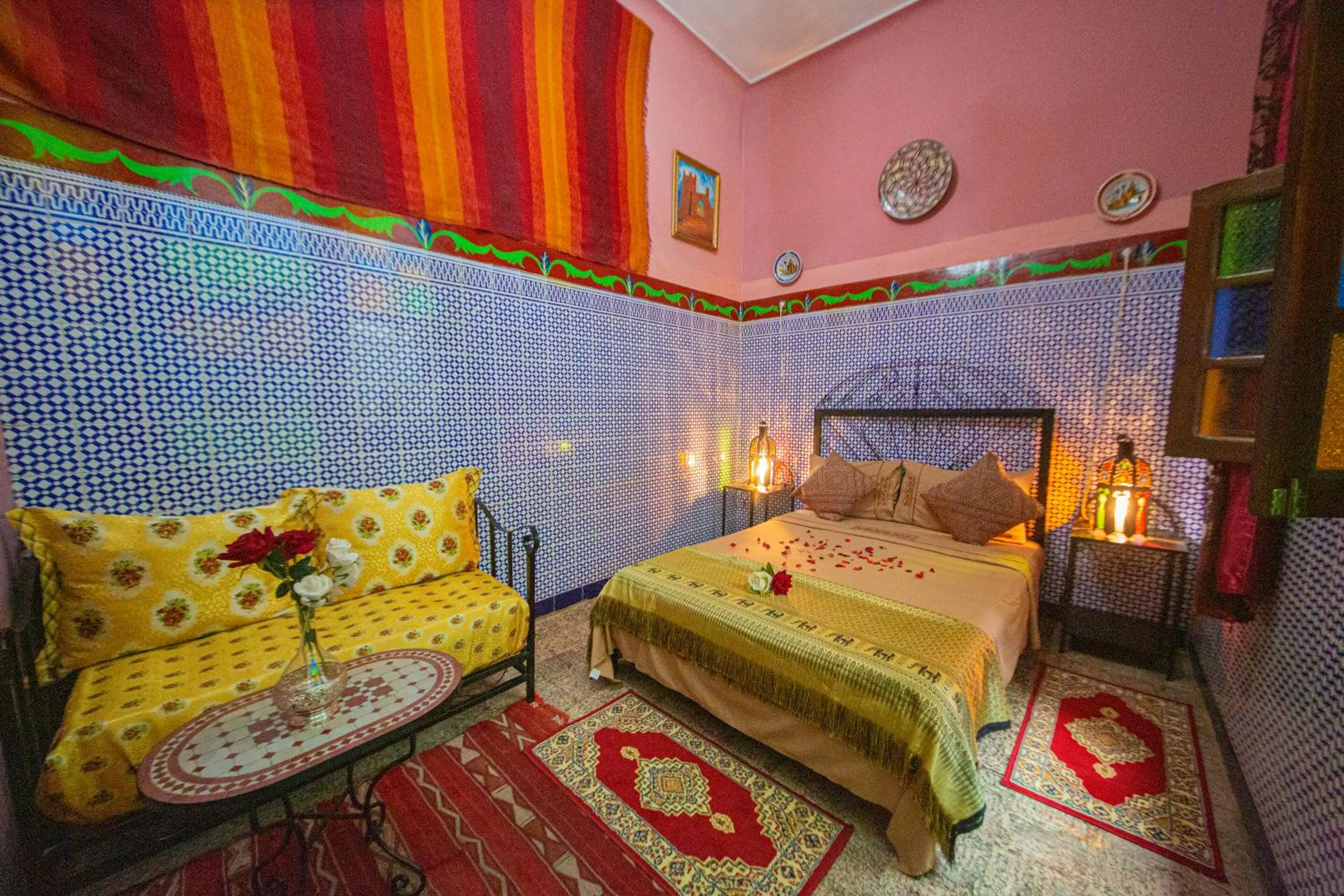 Photo of the whole room, Bed in Maison Adam