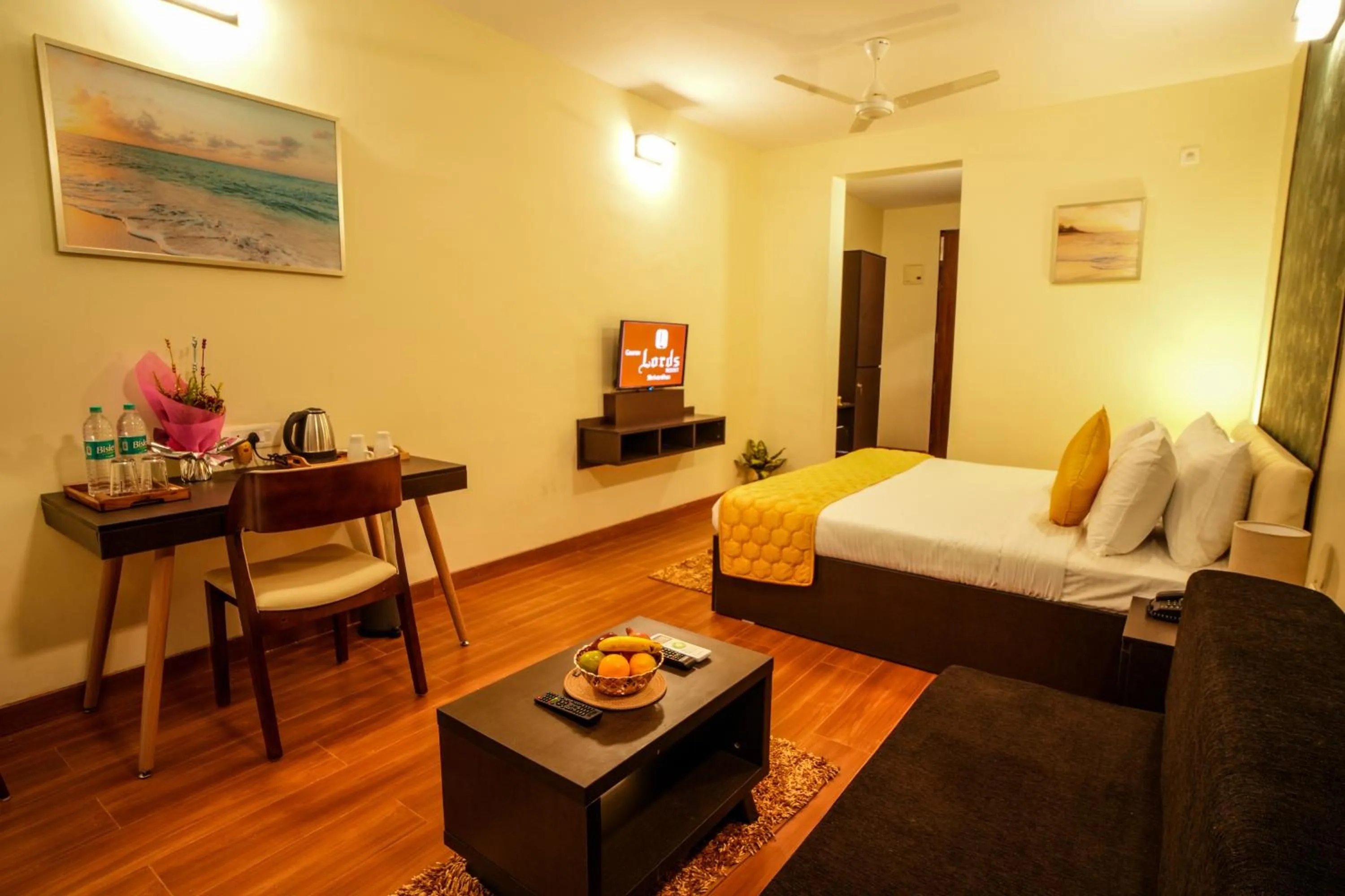 Bedroom, Bed in Gaurav Lords Resort