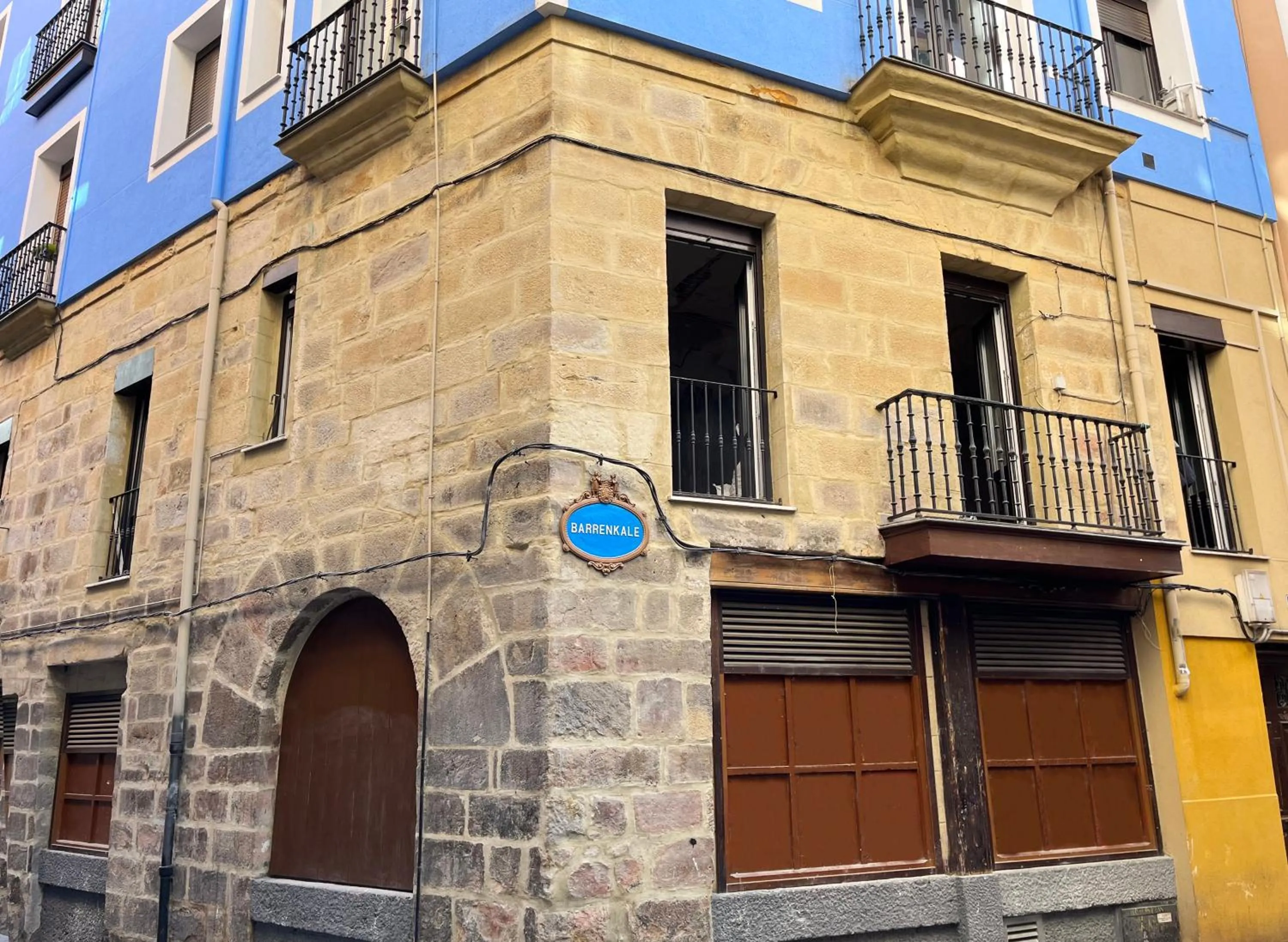 Property building in Apartamento en el Casco Viejo
