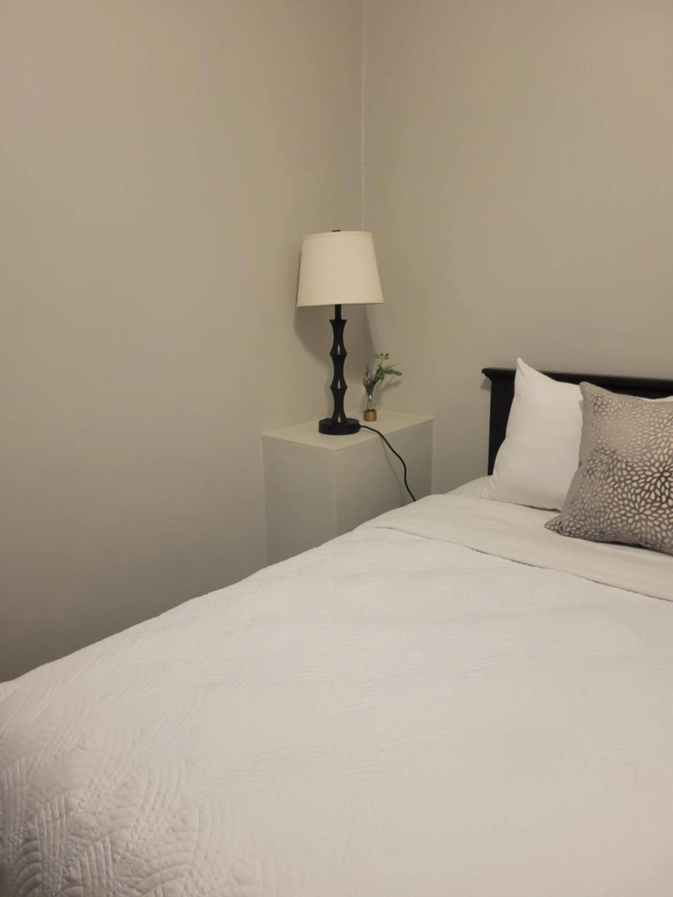 Bed in Natural Bridge Hotel, Trademark Collection by Wyndham