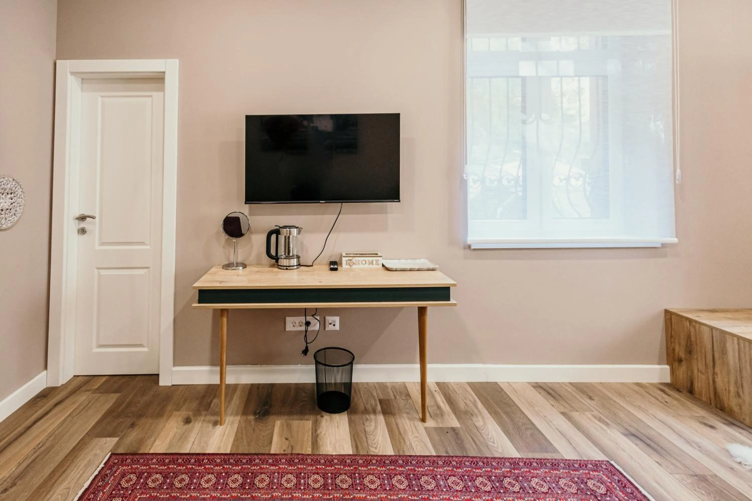 TV and multimedia in Pansion "Fawlty Towers" Sarajevo