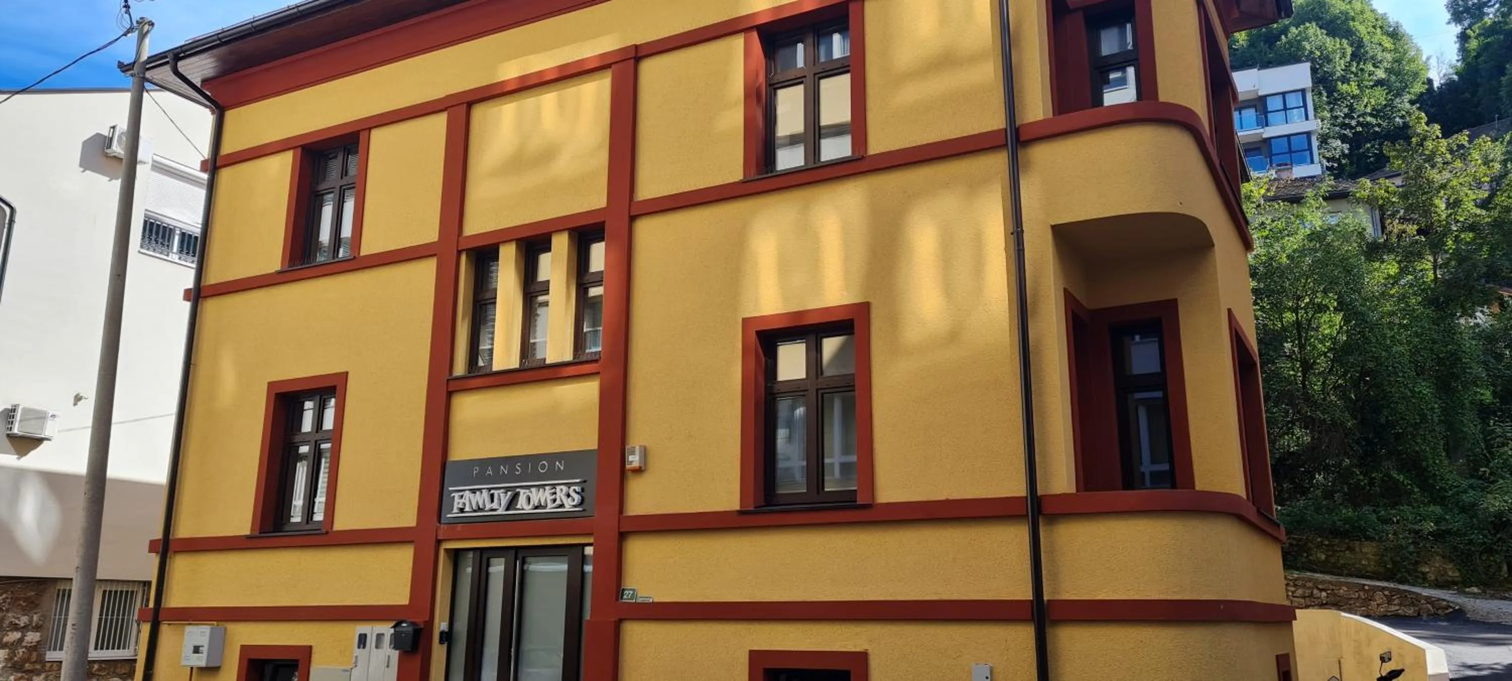 Property building in Pansion "Fawlty Towers" Sarajevo