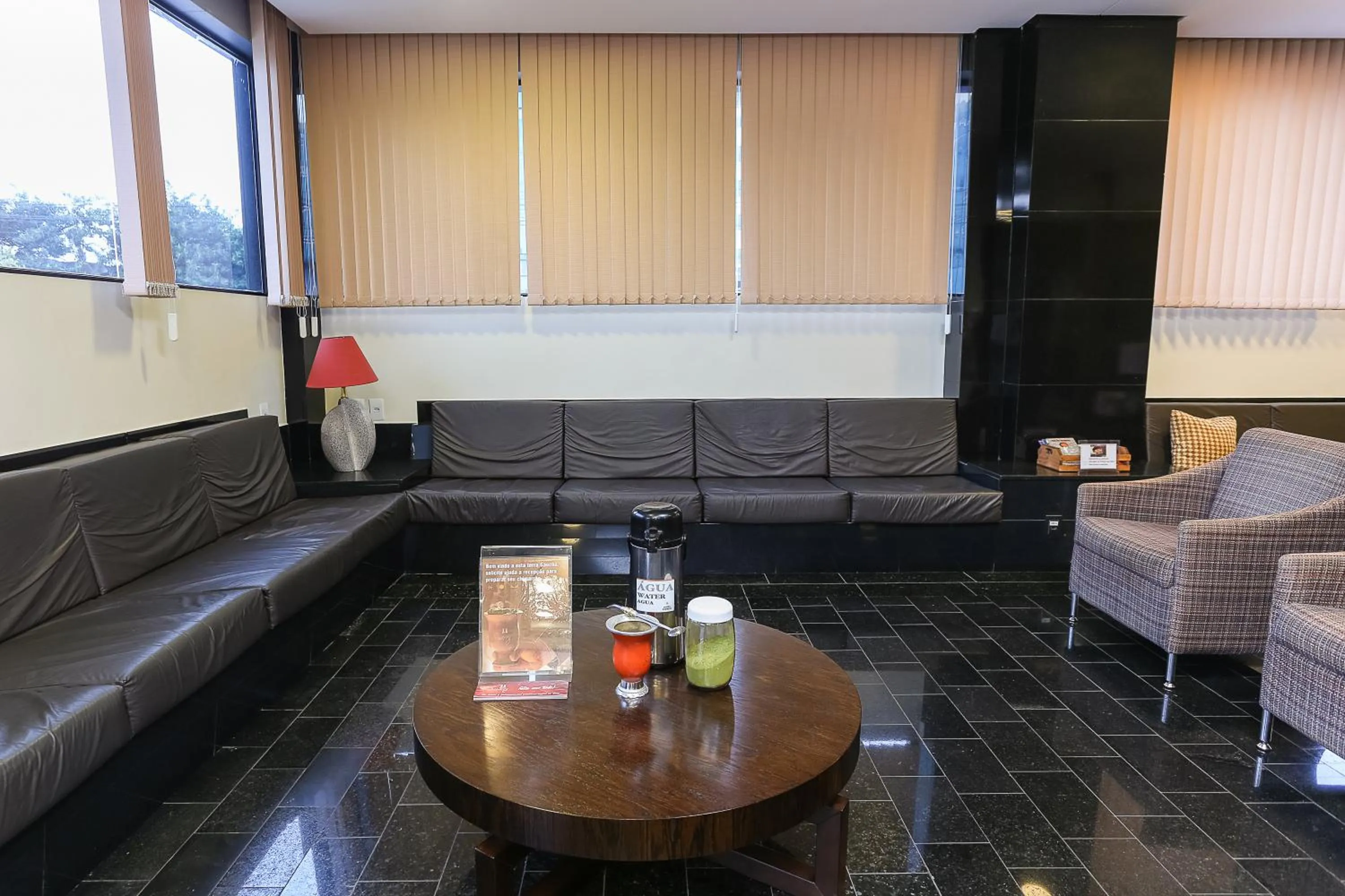 Living room in Hotel Express Rodoviária