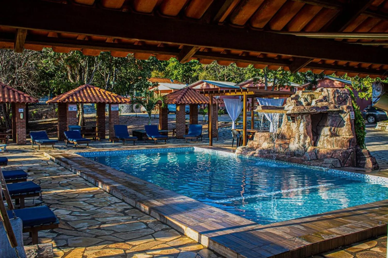 Swimming pool in Pousada Cascata de Pedra