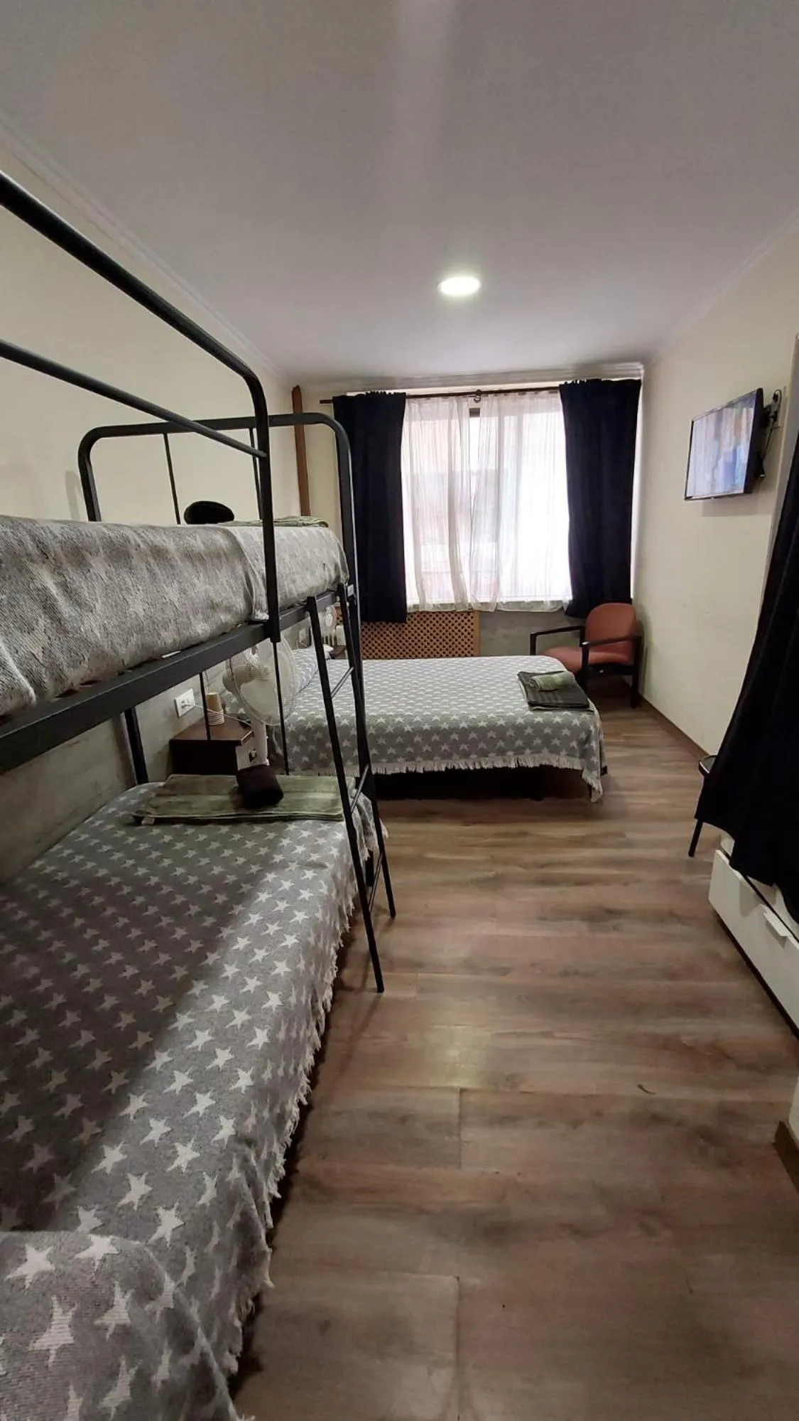 Bed in Pension Suiza