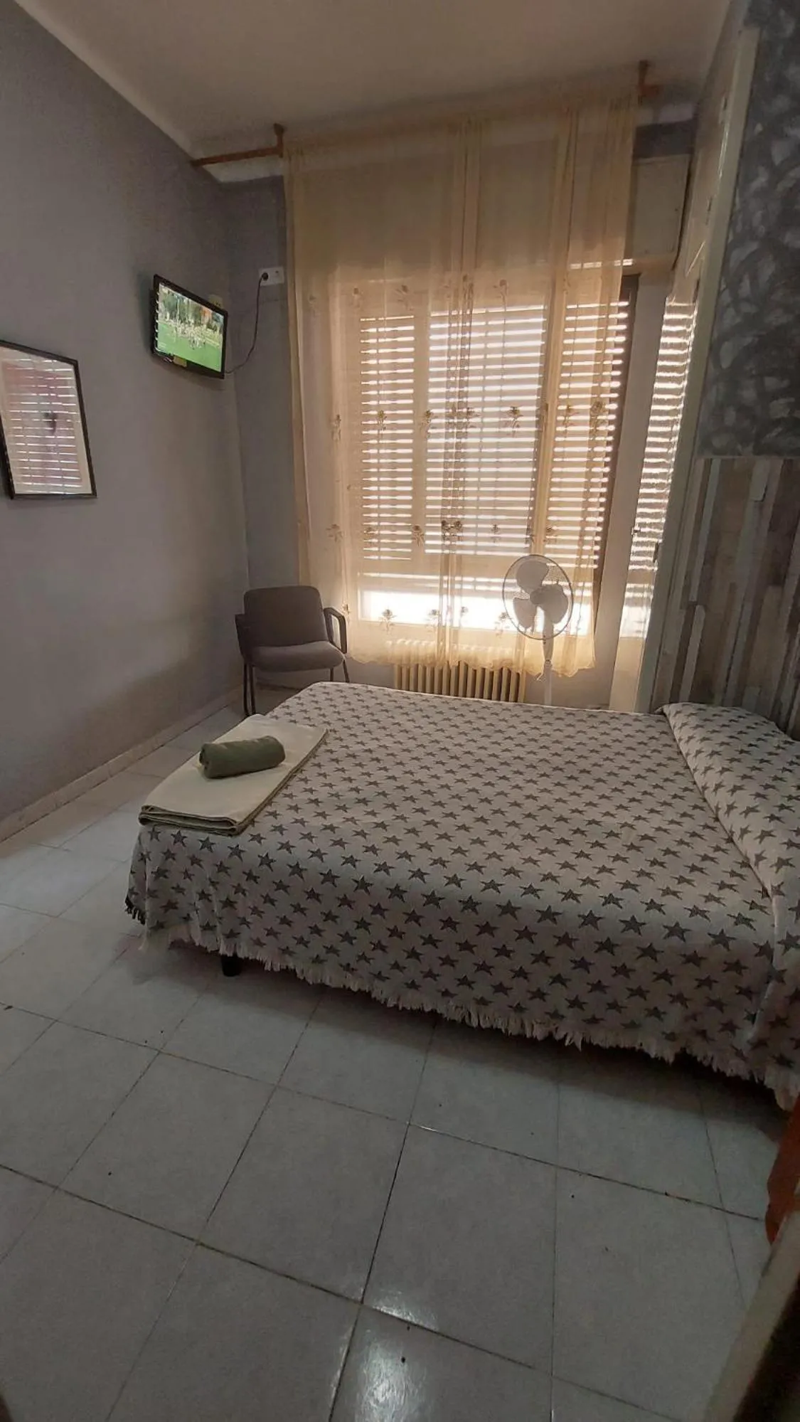 Bed in Pension Suiza