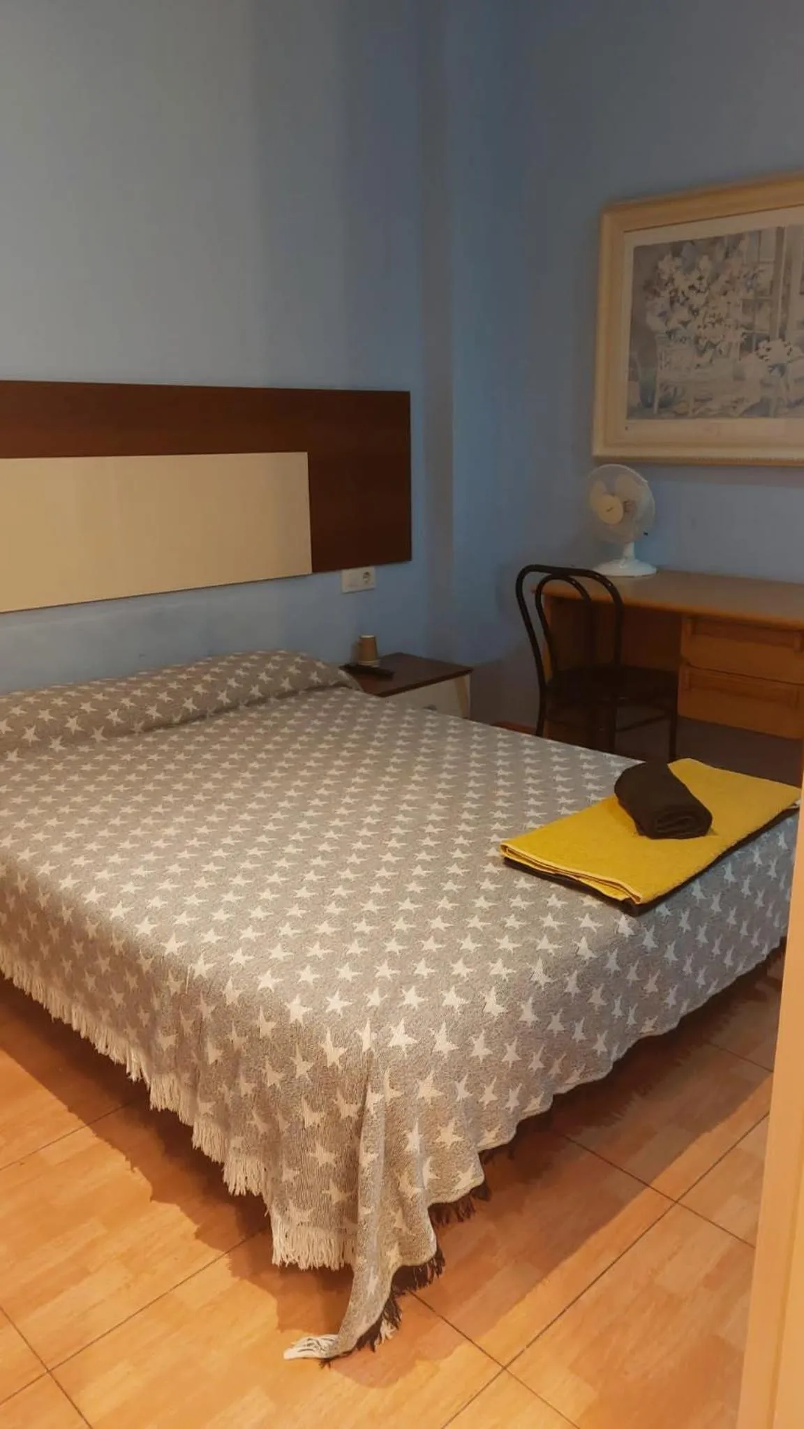 Bed in Pension Suiza