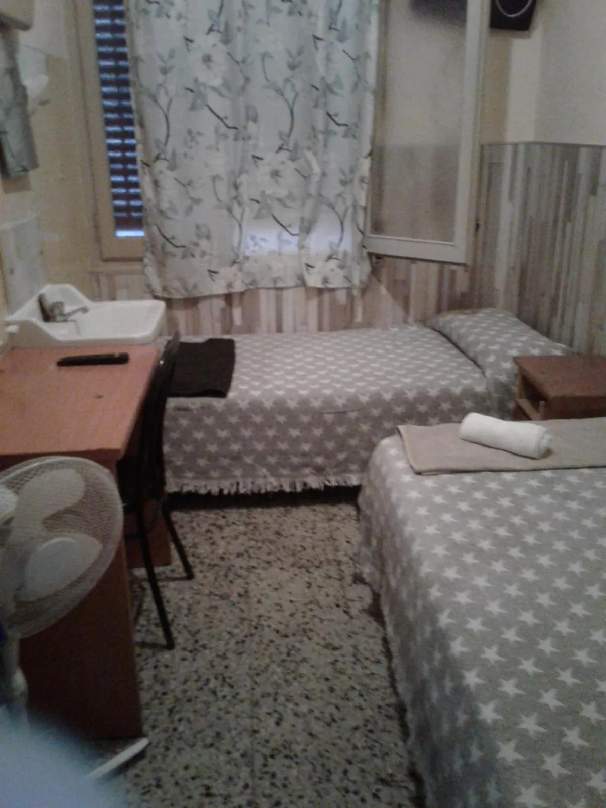 Bed in Pension Suiza