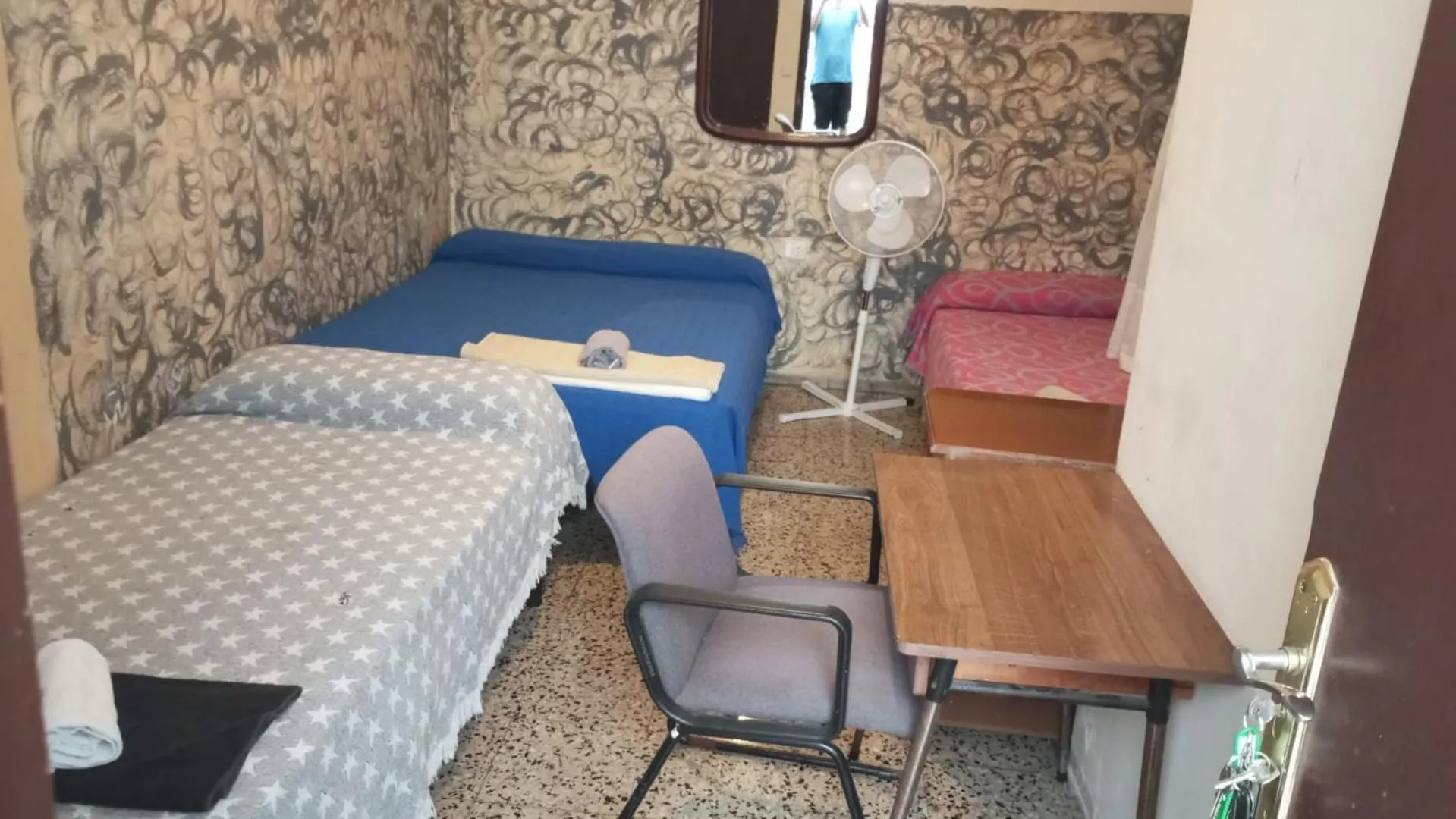 Bed in Pension Suiza