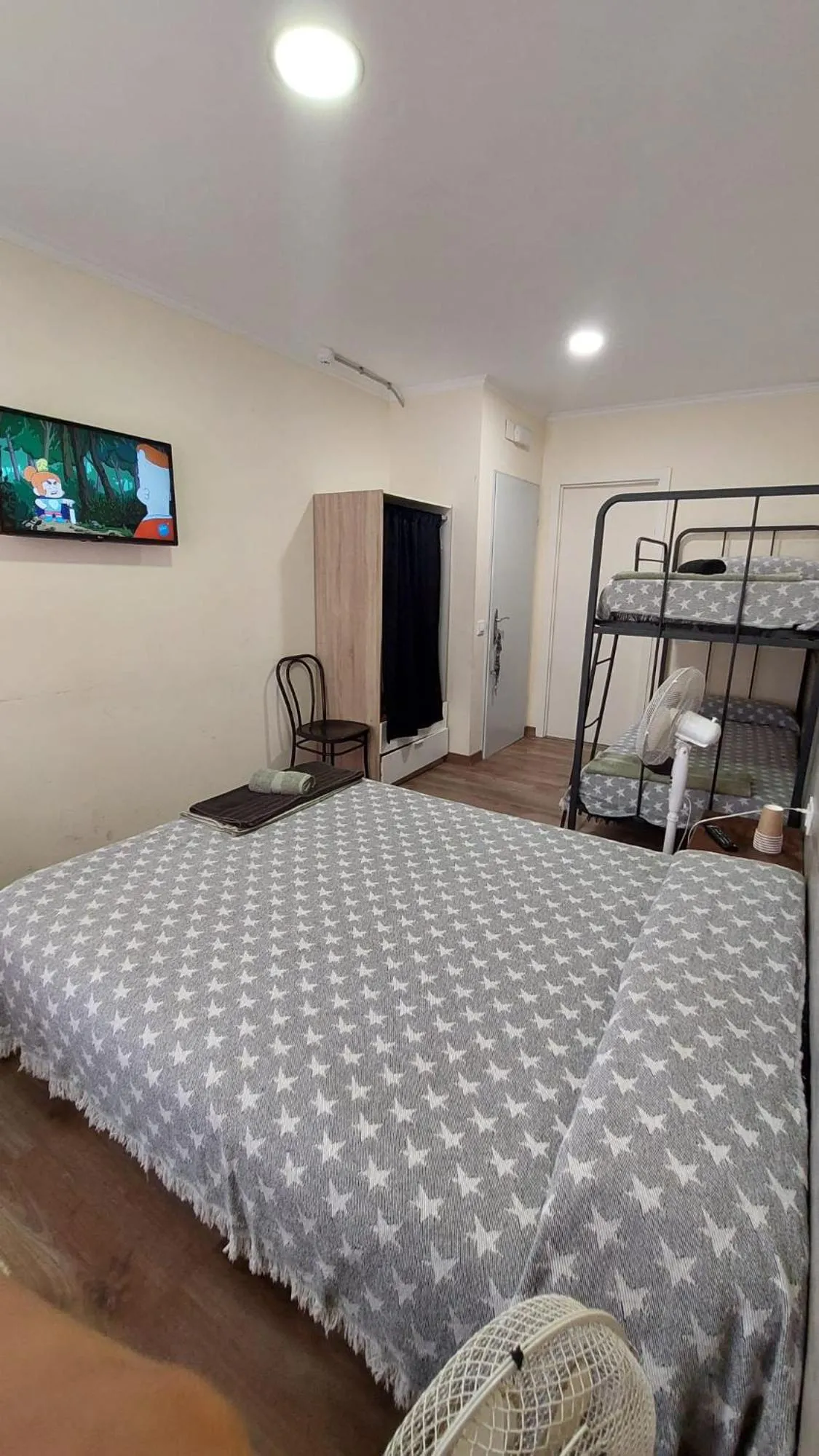 Bed in Pension Suiza