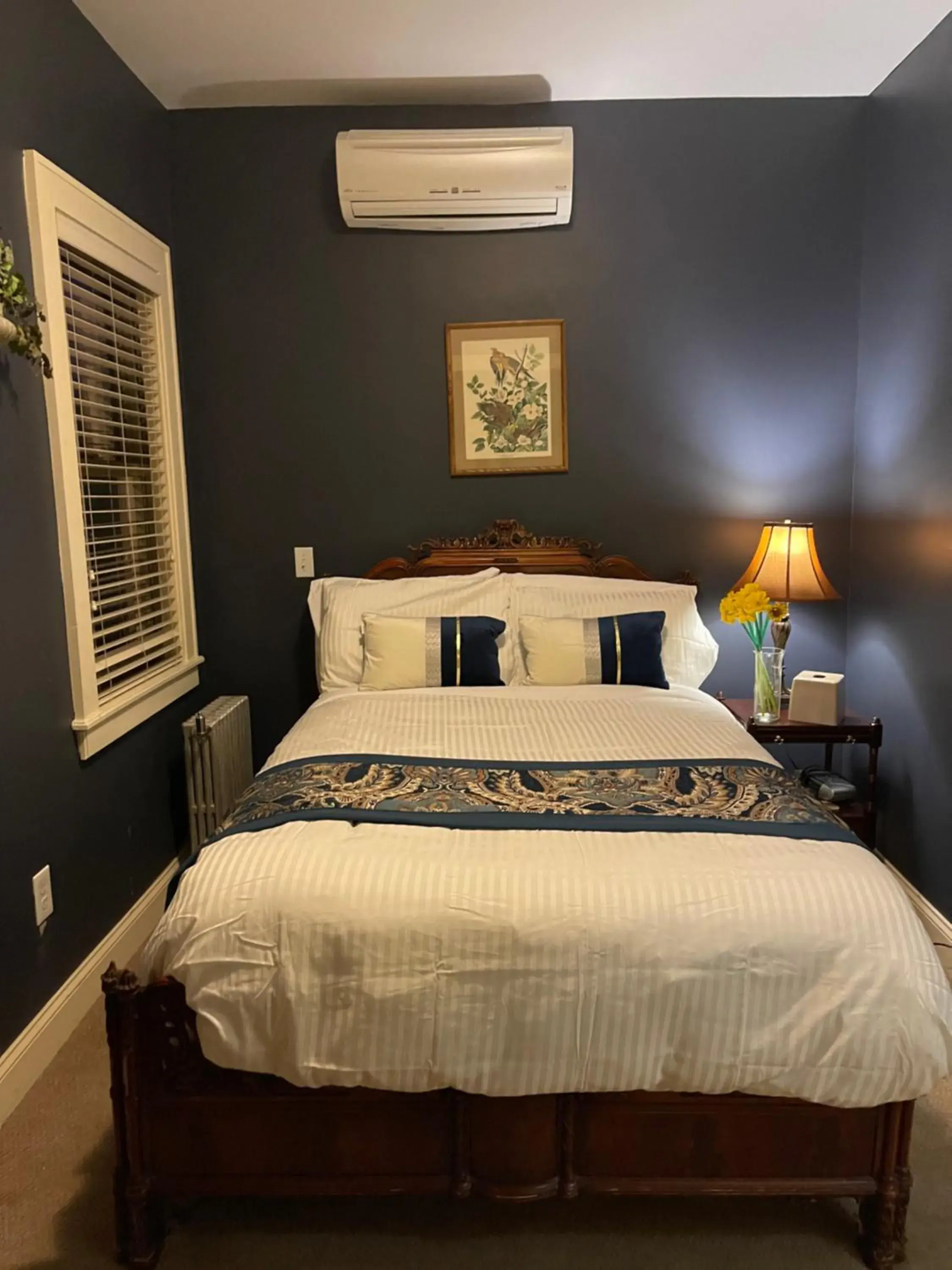 Comfort Double Room in DeBary Inn Comfort Double Room in DeBary Inn
