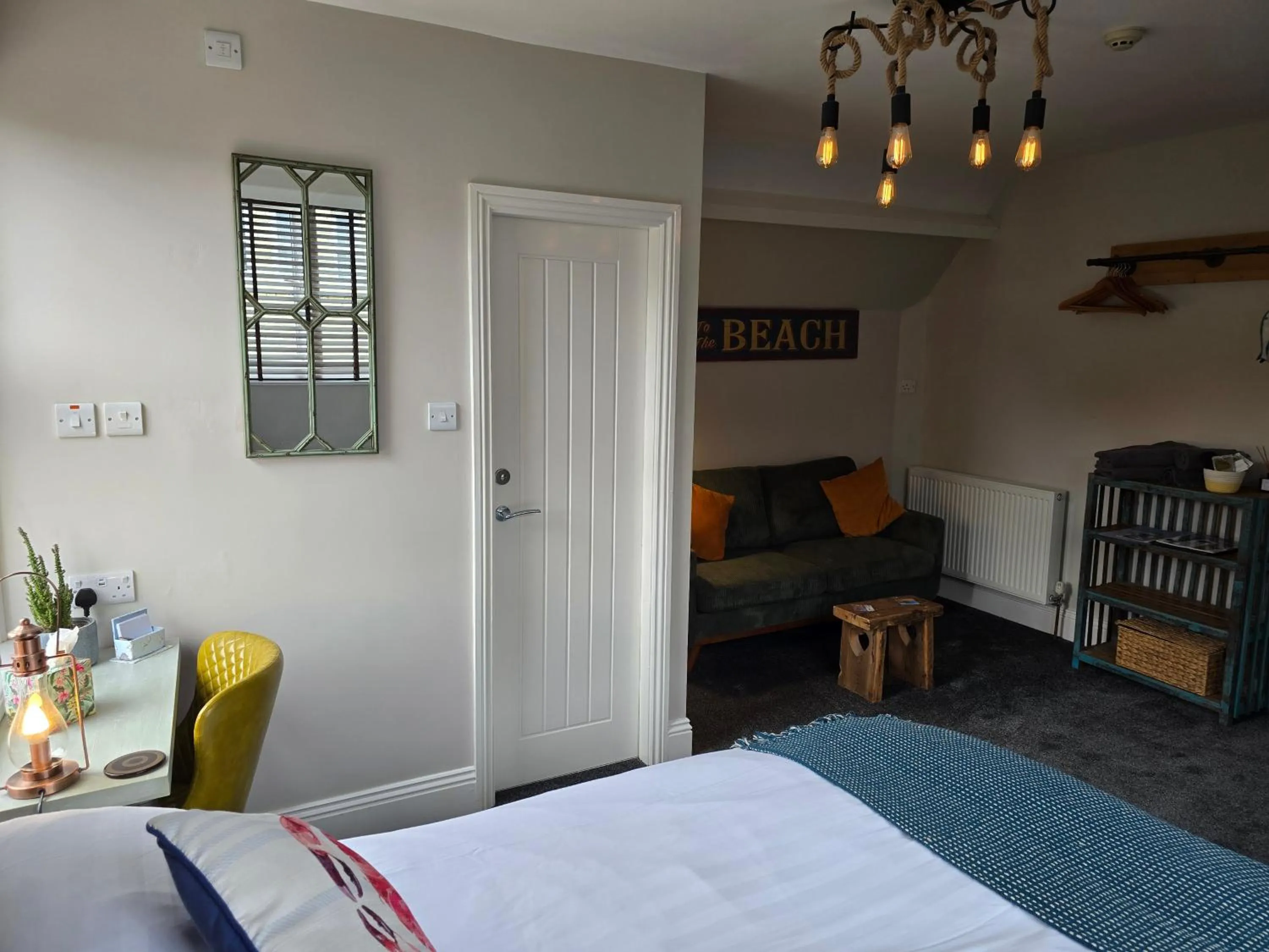 Bed in Ashburton House - B&B