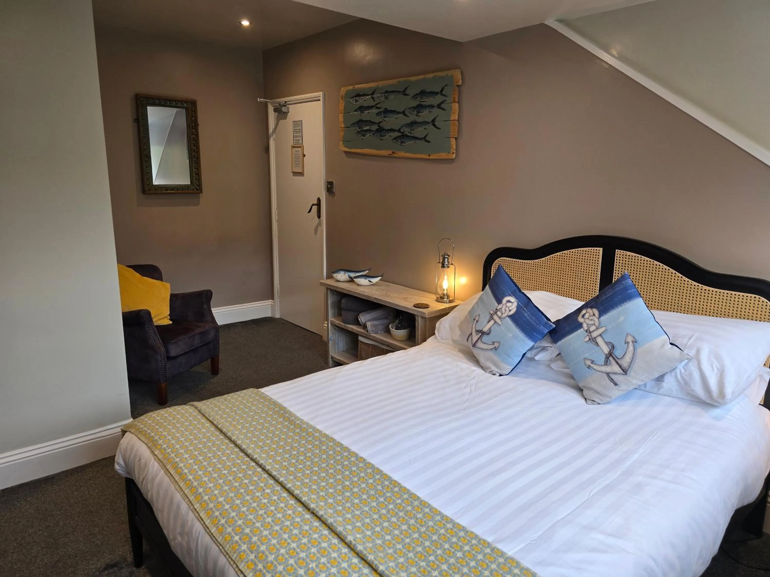 Bed in Ashburton House - B&B