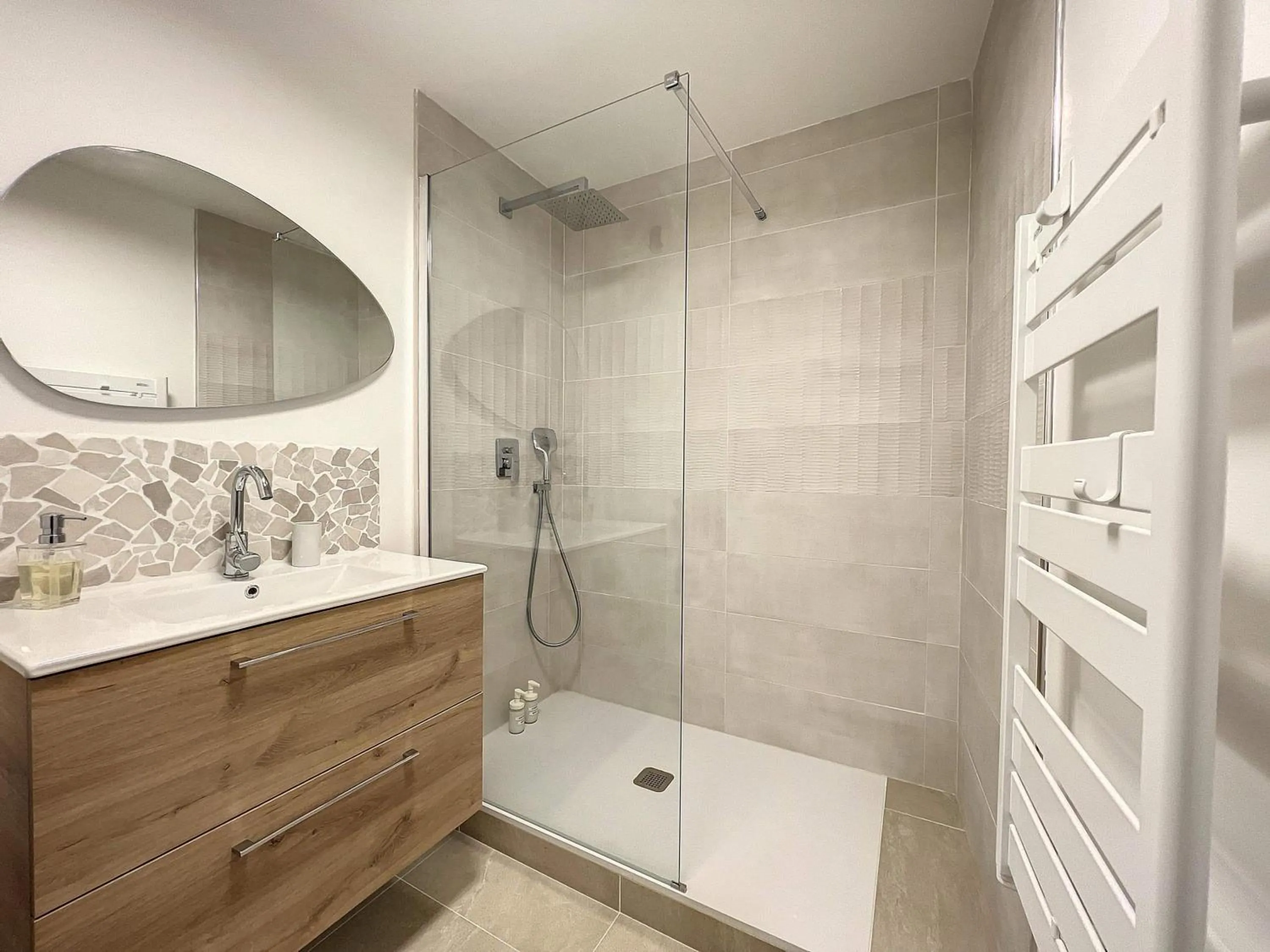 Shower in Escale de Charme à Brest - Hypercentre