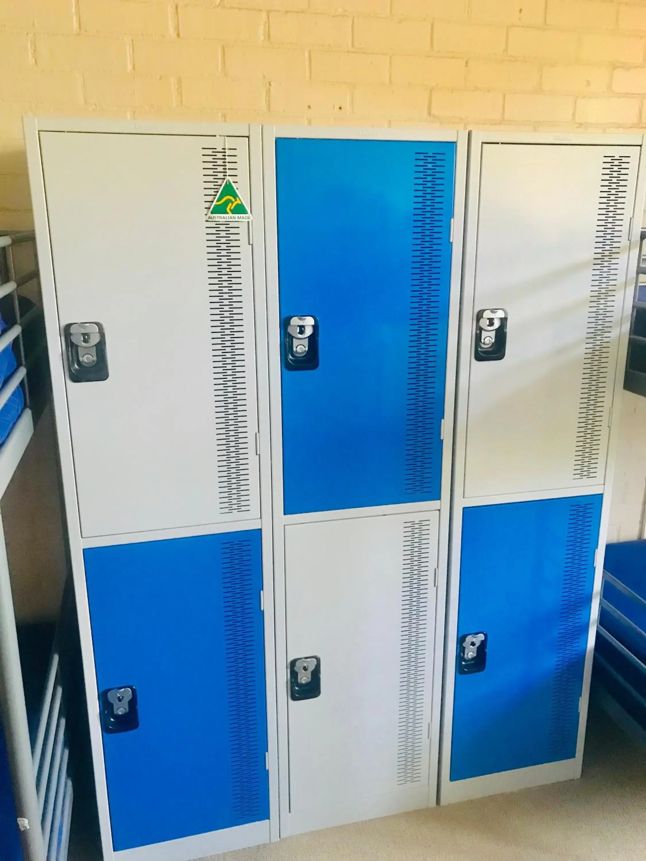 Bedroom in Newtown Backpackers Bedroom in Newtown Backpackers