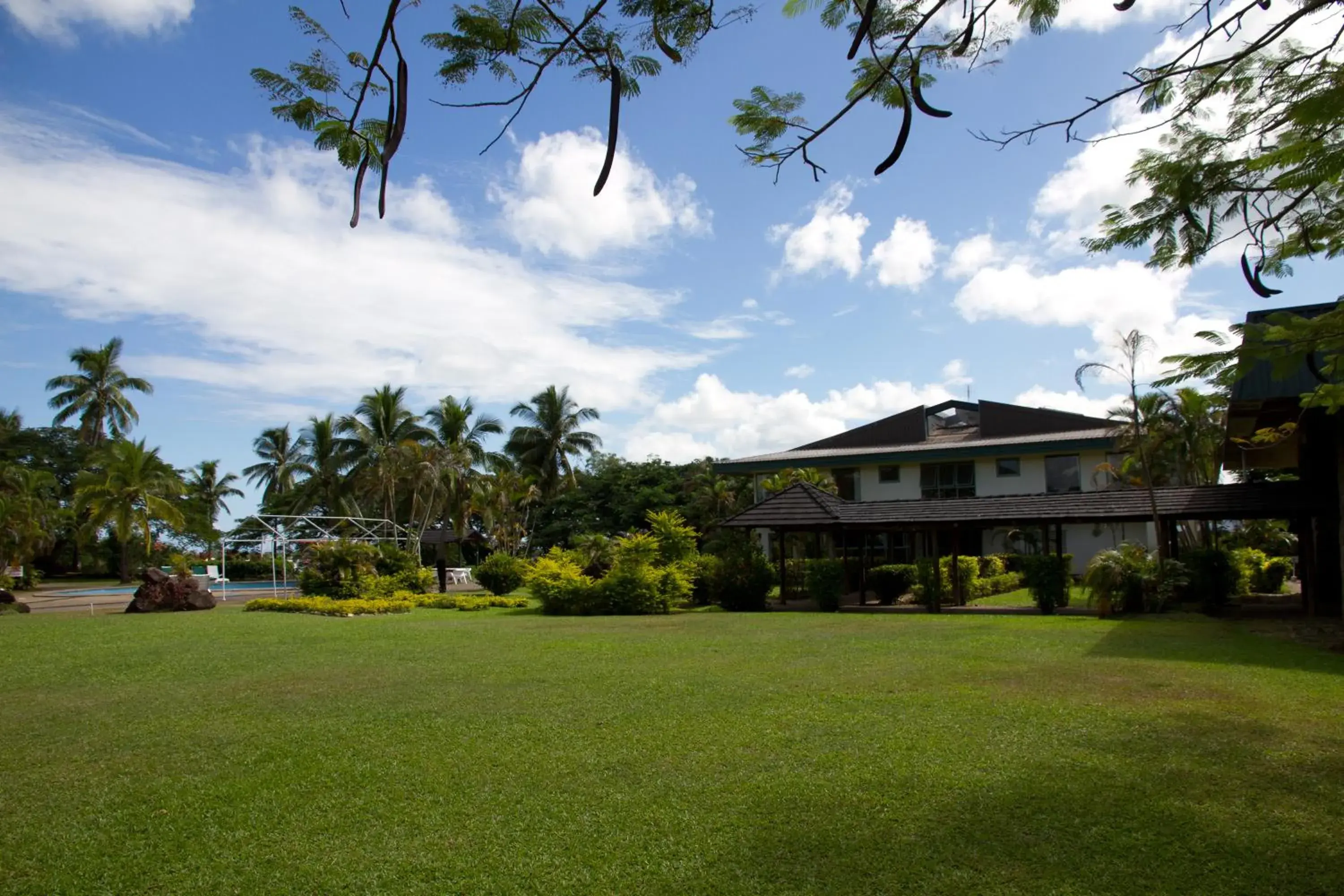 Facade/entrance in Tanoa Apartments Facade/entrance in Tanoa Apartments