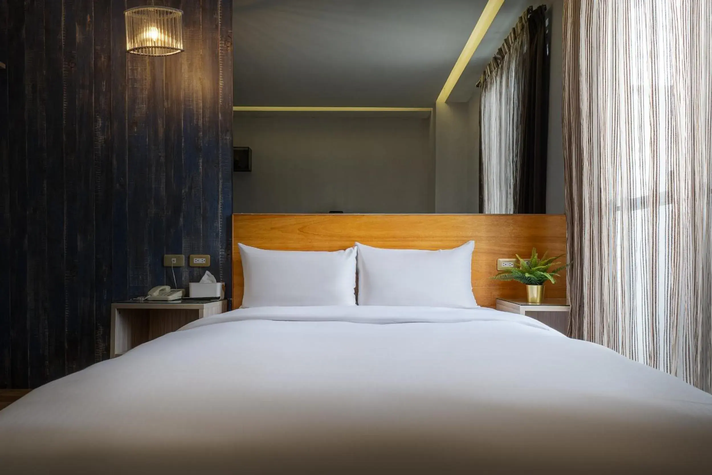 Bed in CHECK inn Express Taichung FuXing Hall 2 Bed in CHECK inn Express Taichung FuXing Hall 2