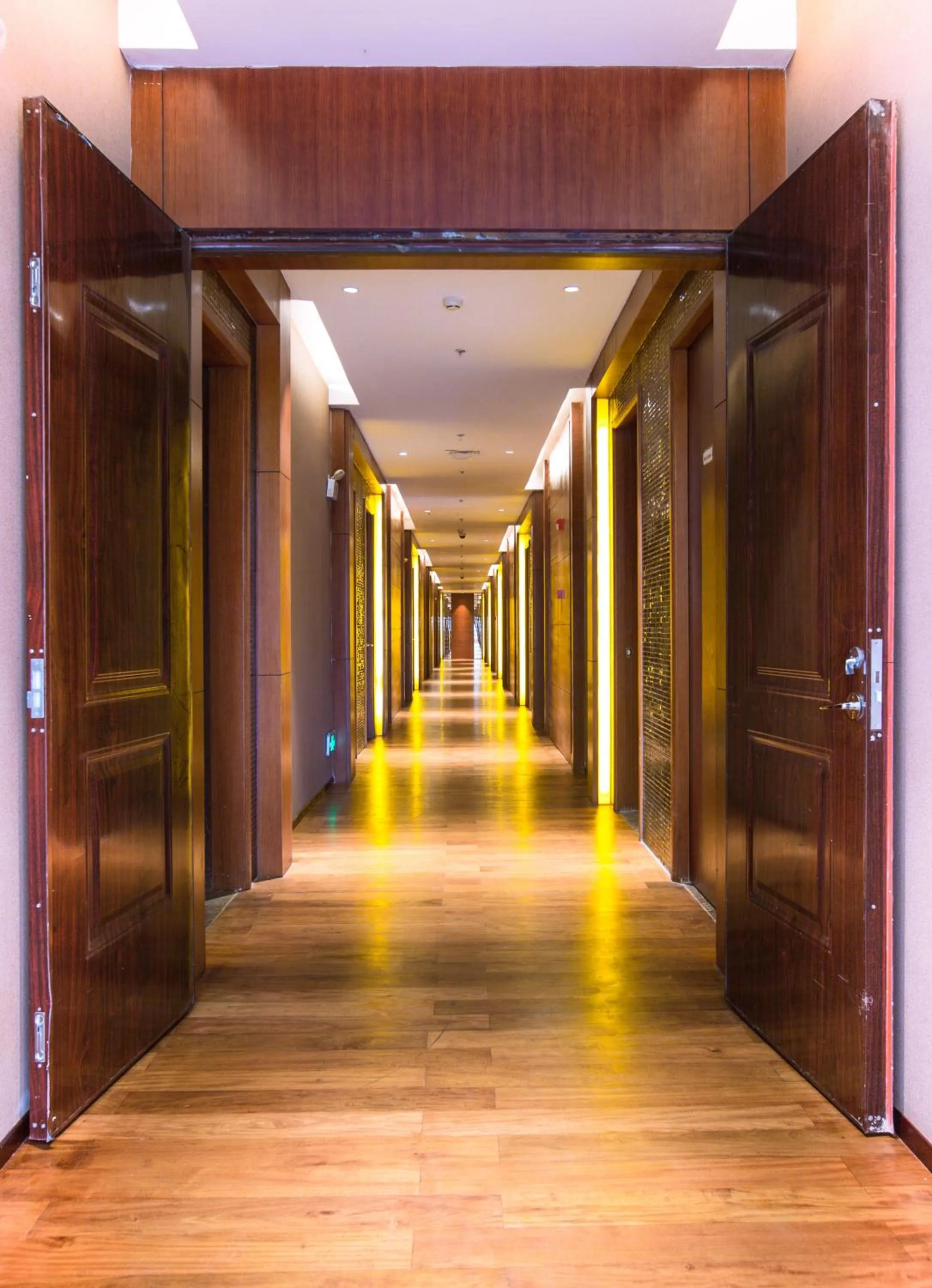 Spa and wellness centre/facilities in Landmark Mekong Riverside Hotel