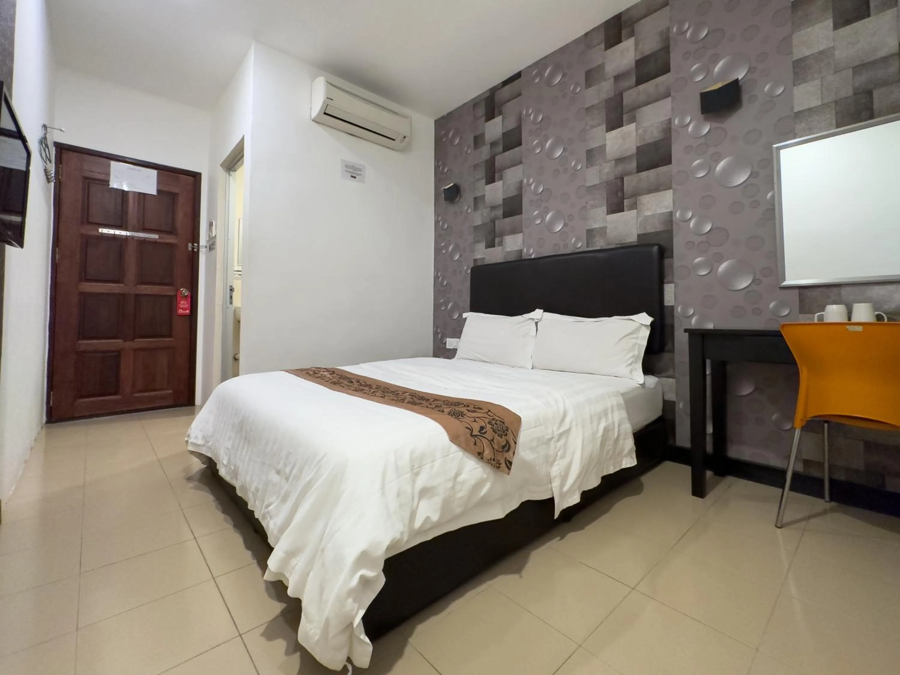 Bed in Inn Residence 18