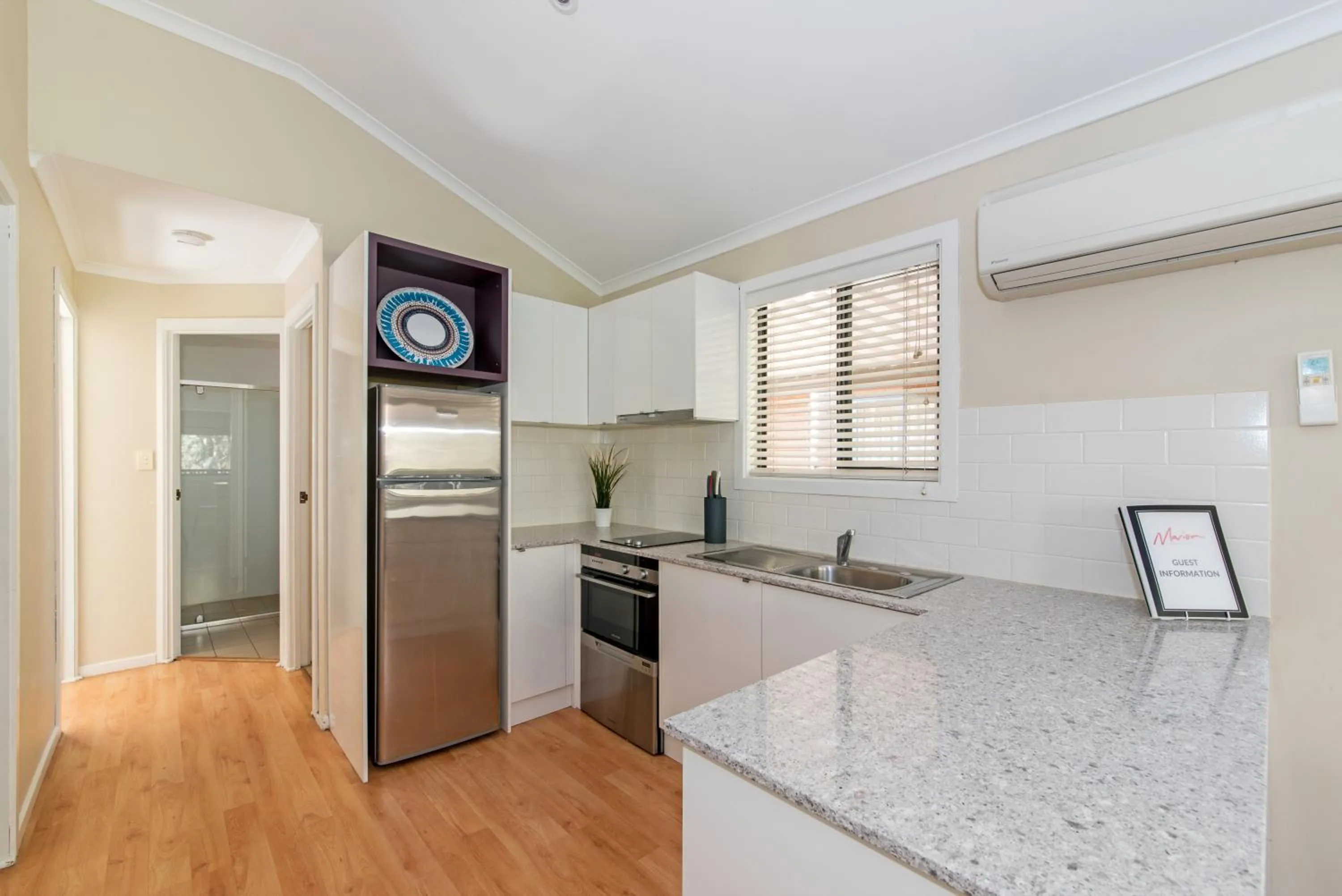 kitchen in Marion Holiday Park