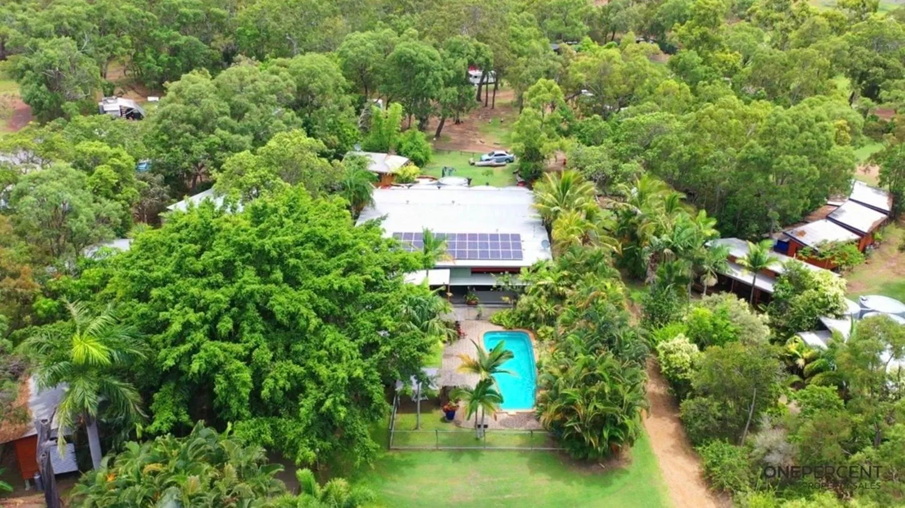 1770 Southern Cross Travellers Retreat