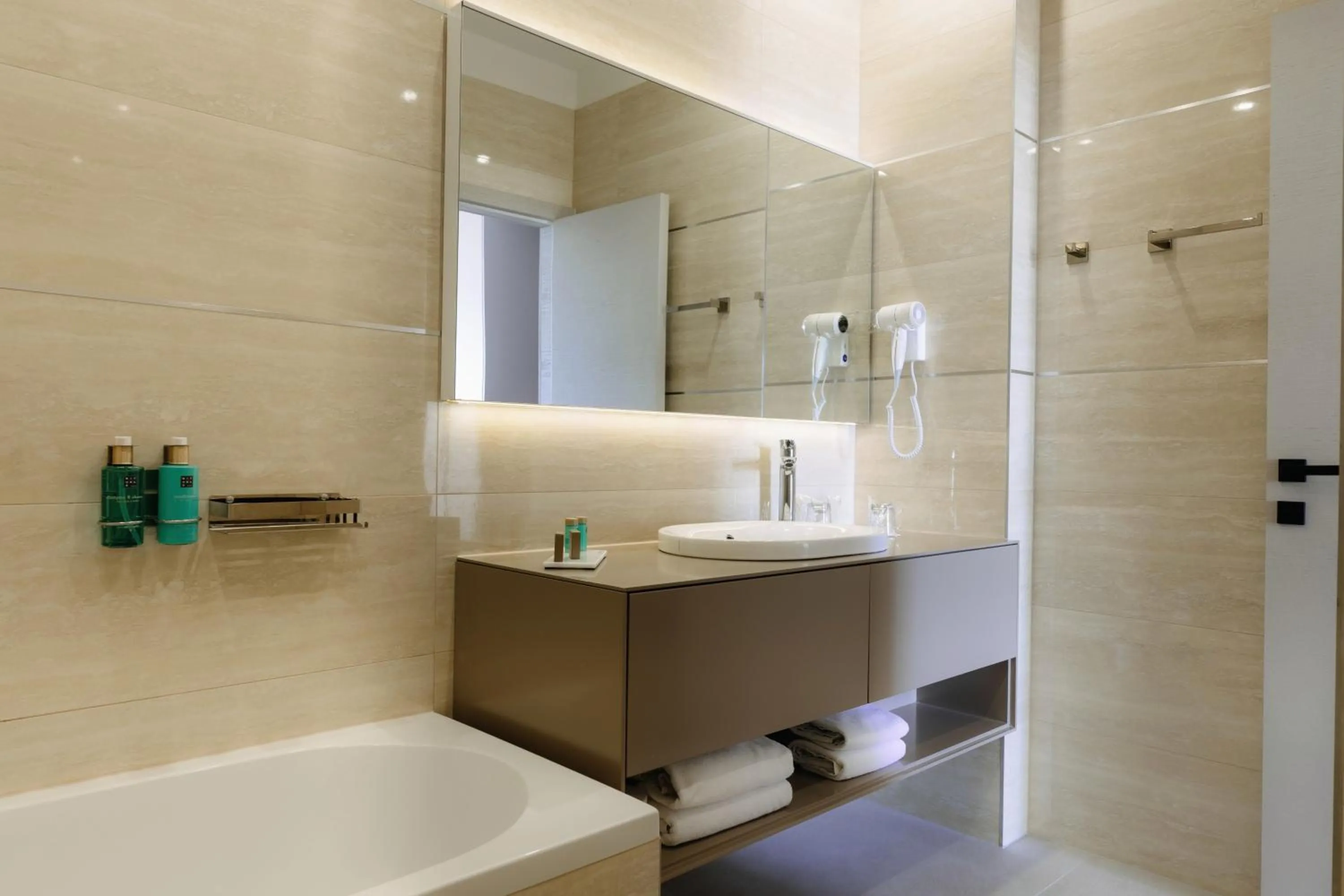 Bathroom in Hotel Fanat