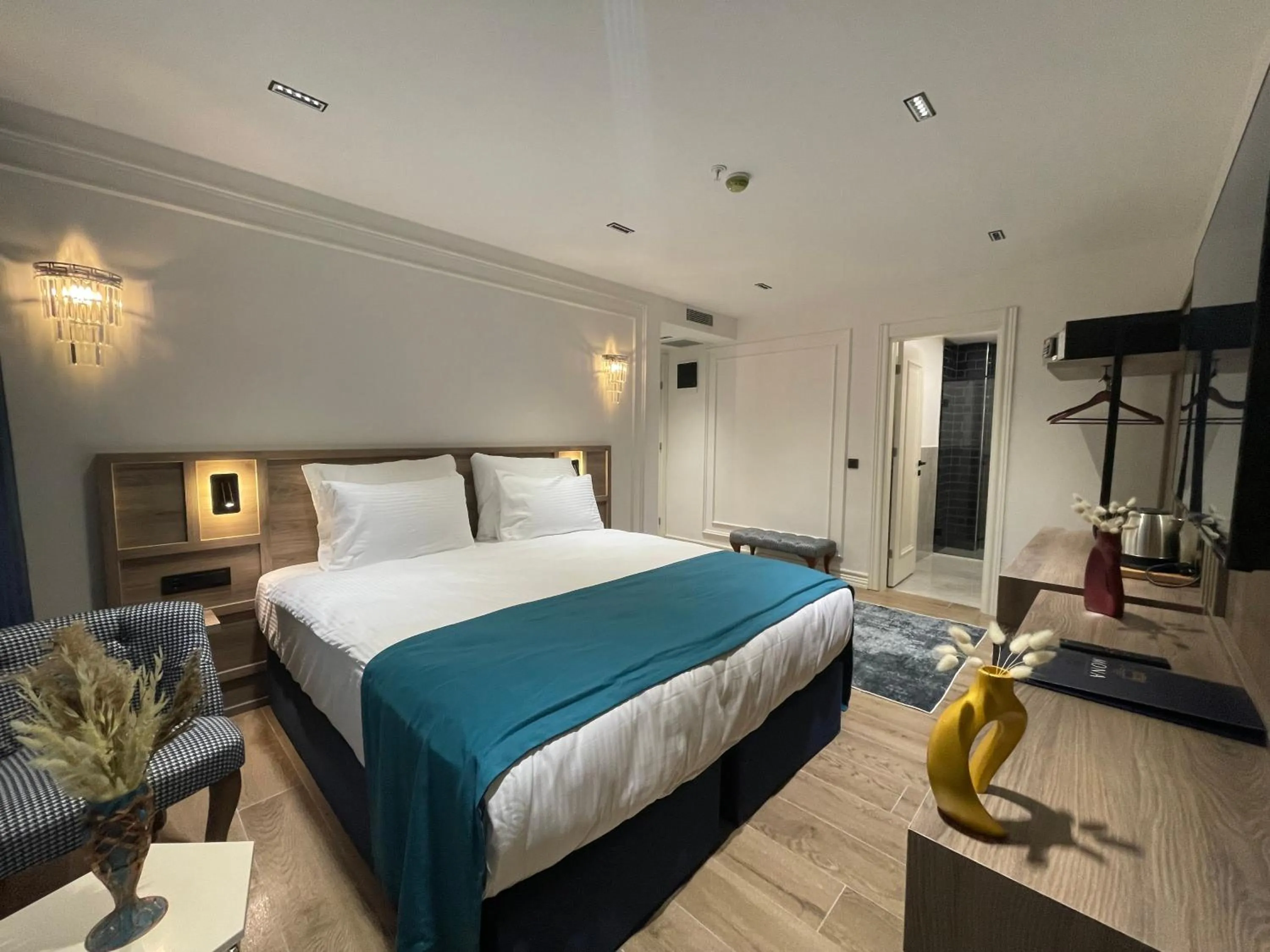 Bed in Mona Bosphorus