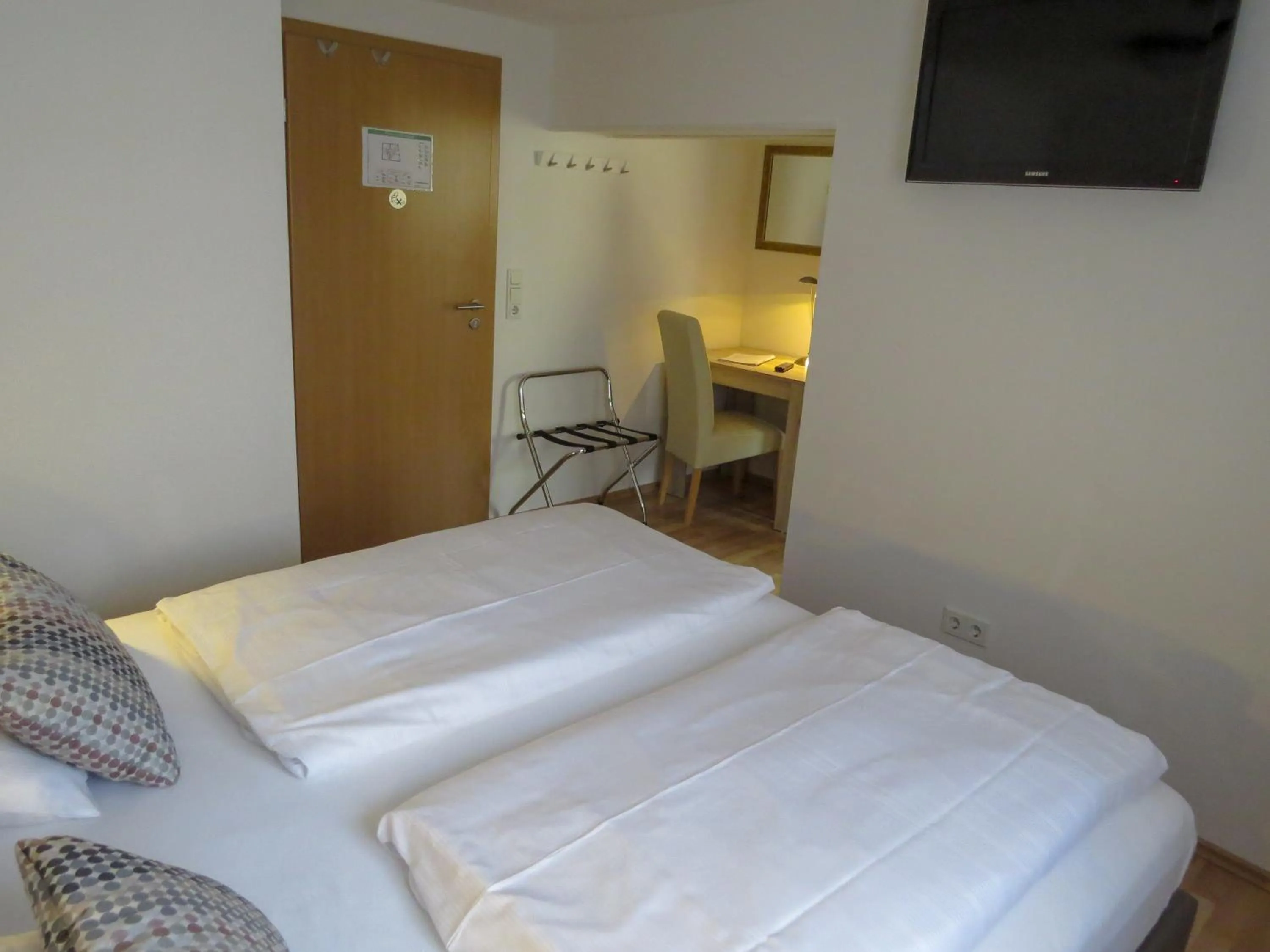 Bed in Hotel Saarblick Mettlach